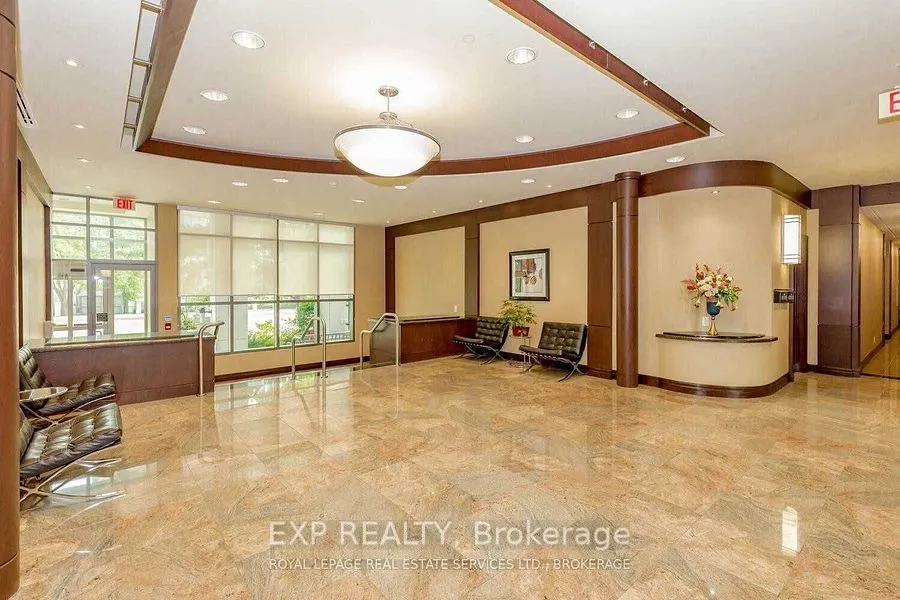 335 Rathburn Road W, #303