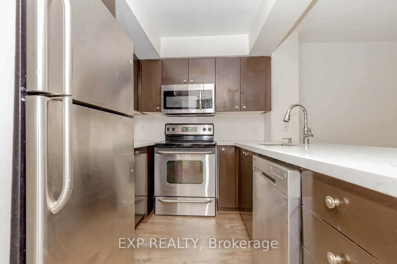 335 Rathburn Road W, #303