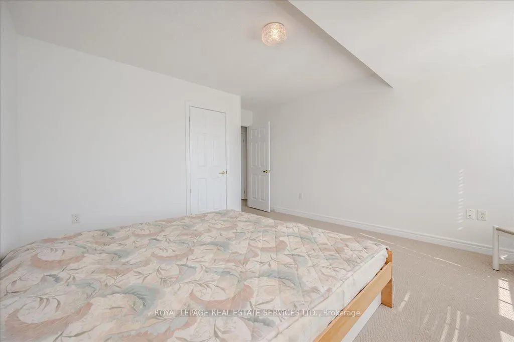 1267 Dorval Drive, #19