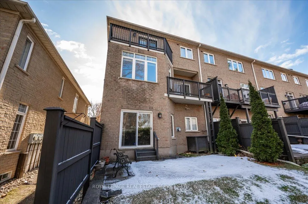 1267 Dorval Drive, #19