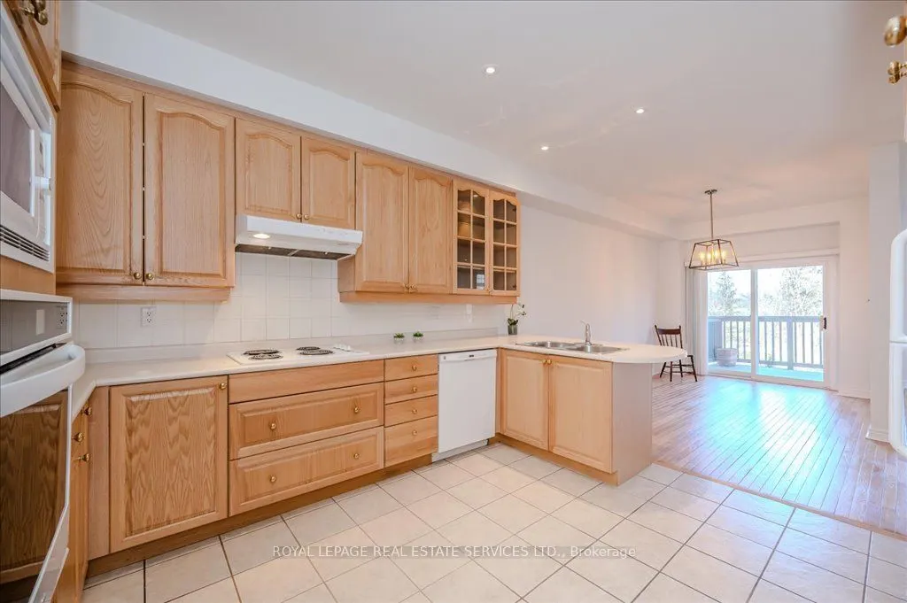 1267 Dorval Drive, #19