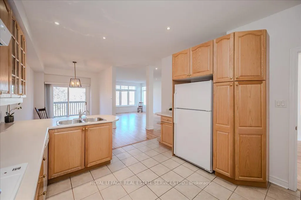 1267 Dorval Drive, #19