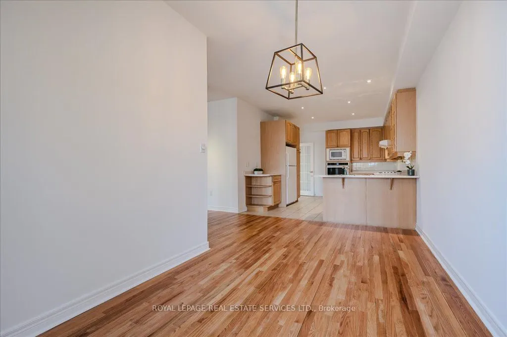 1267 Dorval Drive, #19