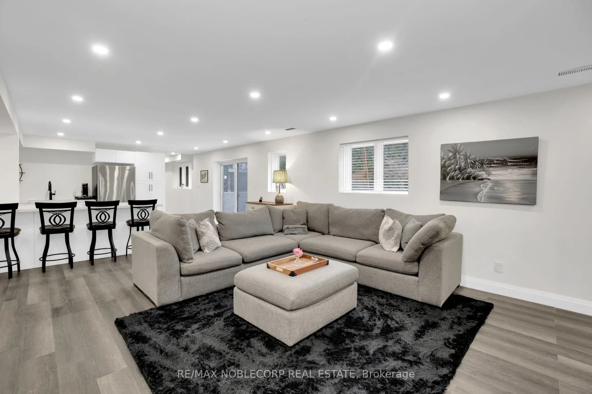 17088 Horseshoe Hill Road