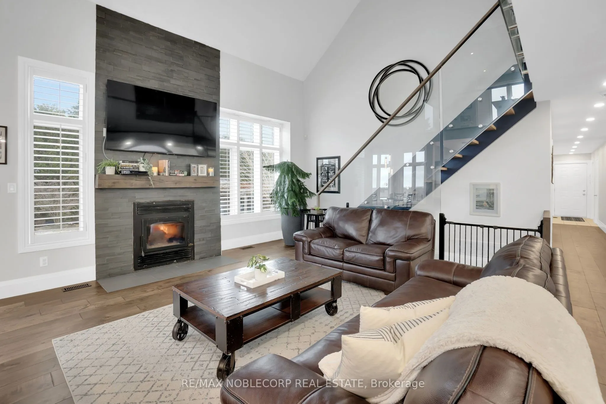 17088 Horseshoe Hill Road