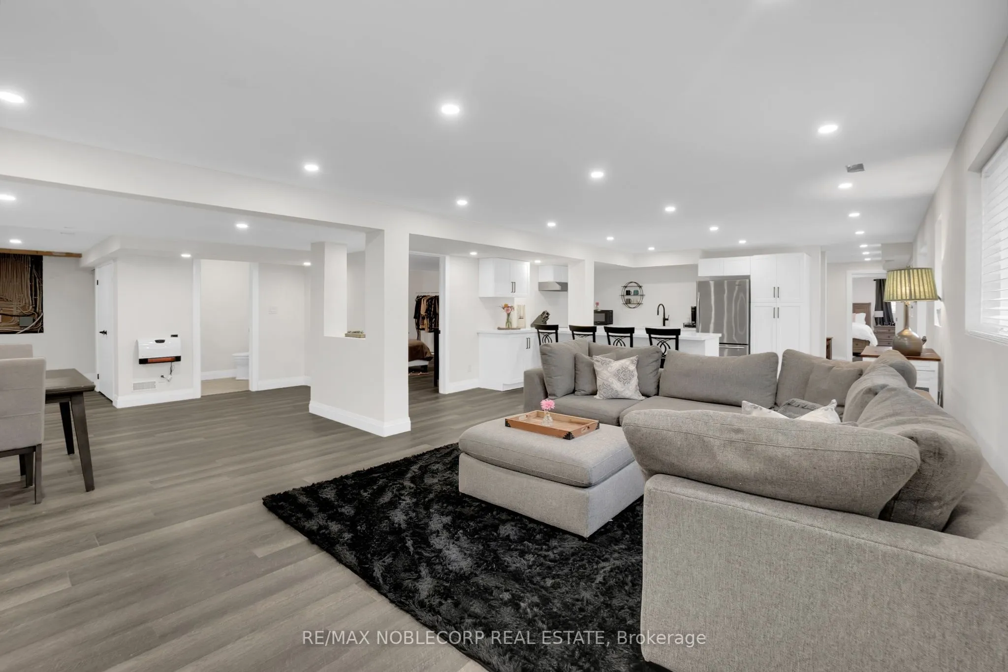 17088 Horseshoe Hill Road