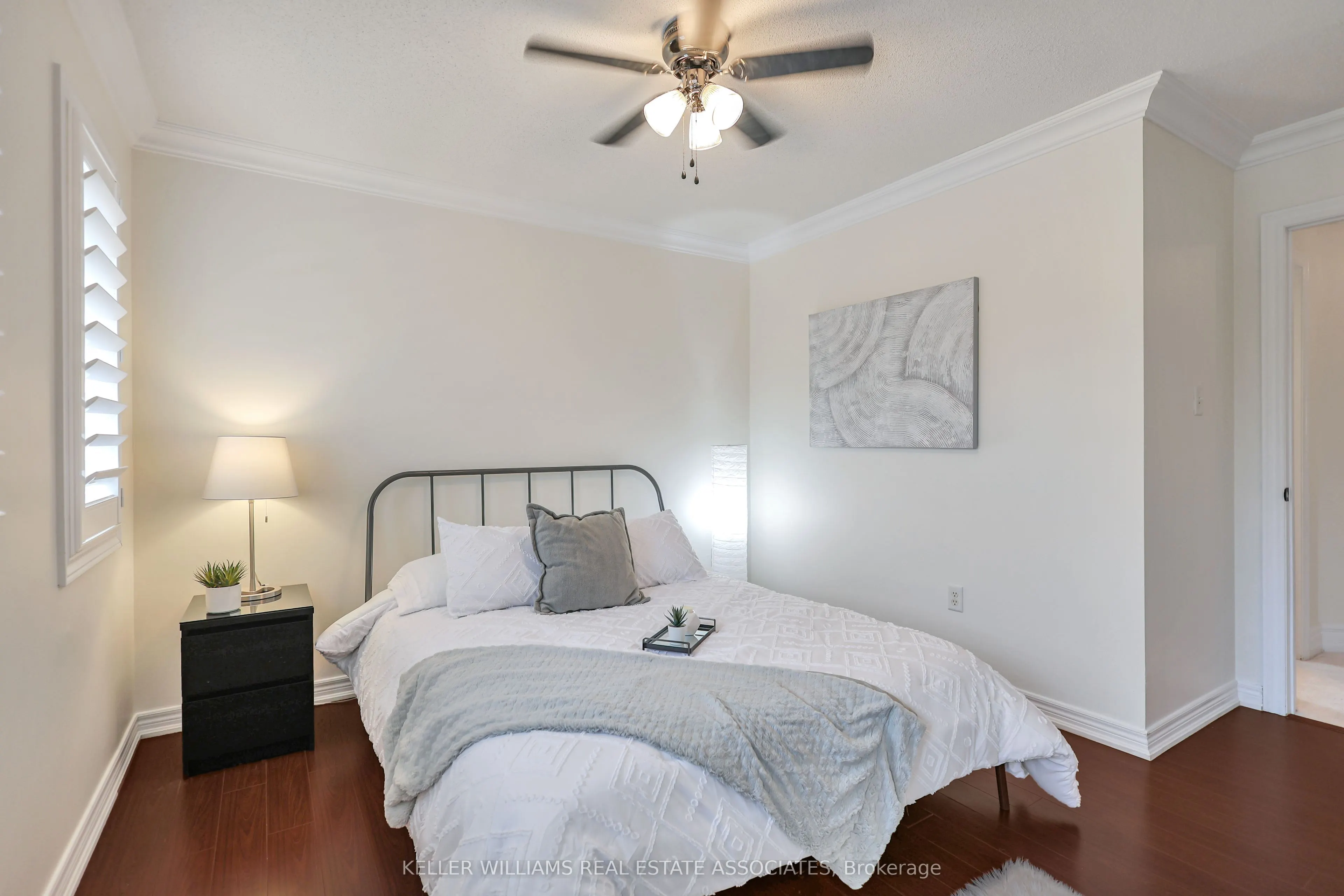 15 Johnson Crescent