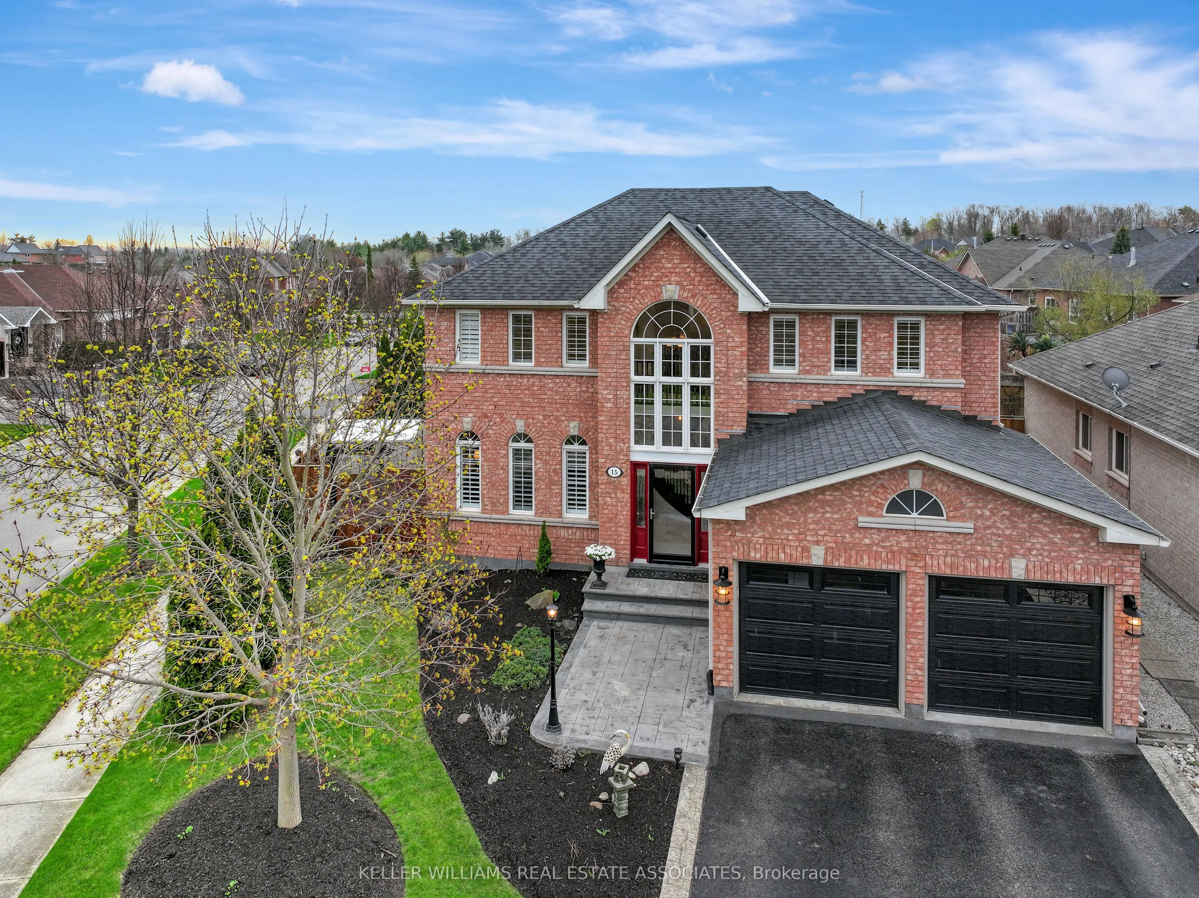 15 Johnson Crescent