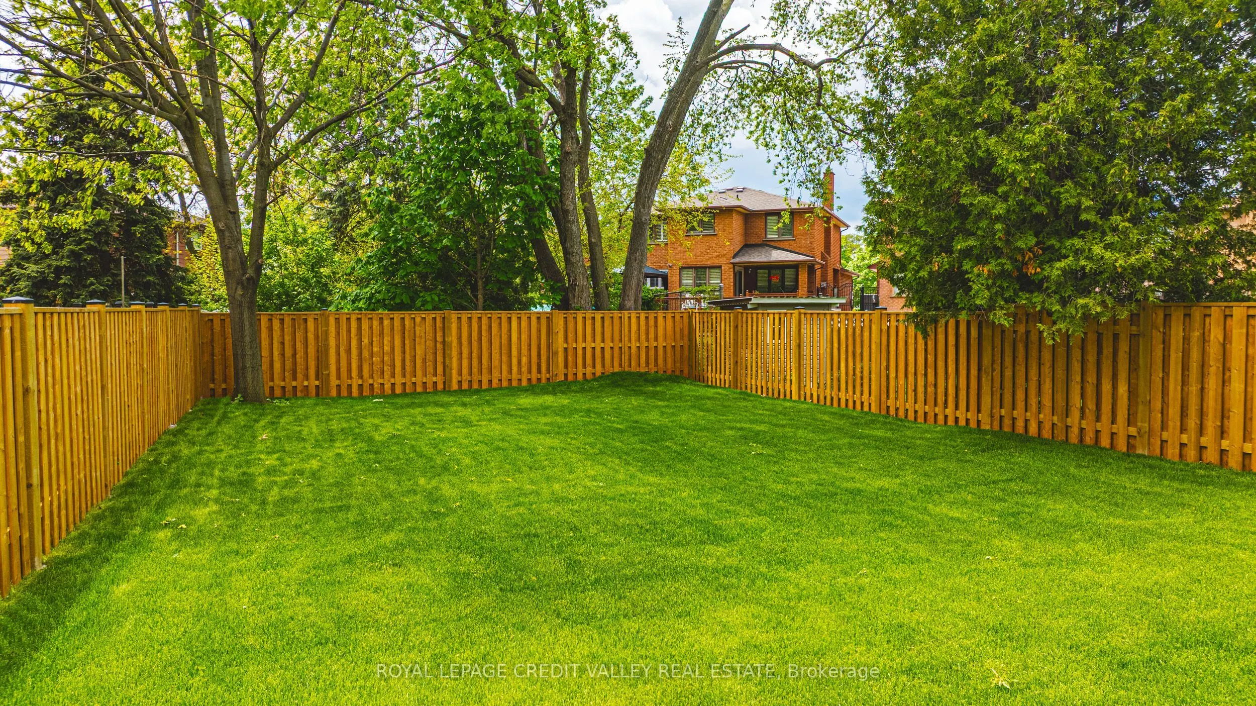 18 Bellman Avenue