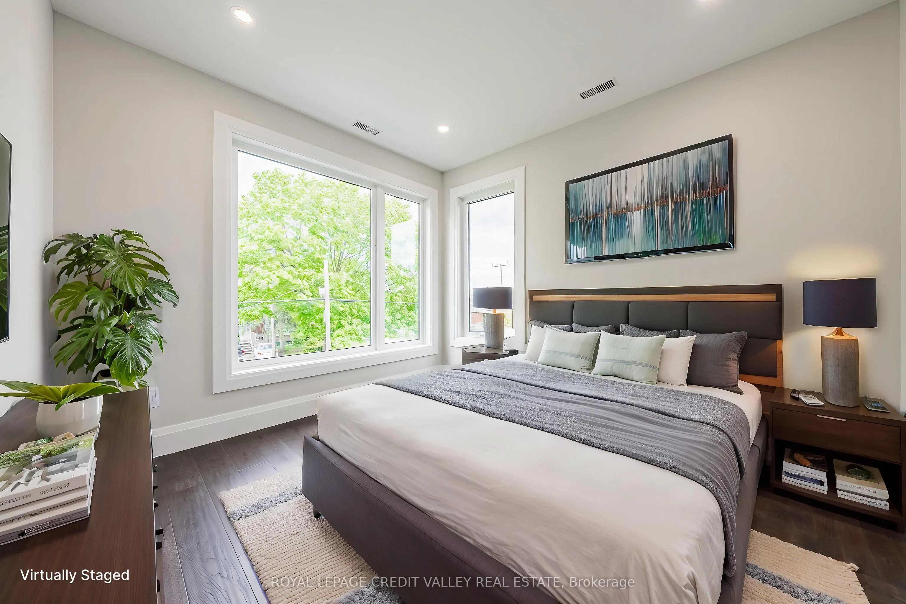 18 Bellman Avenue