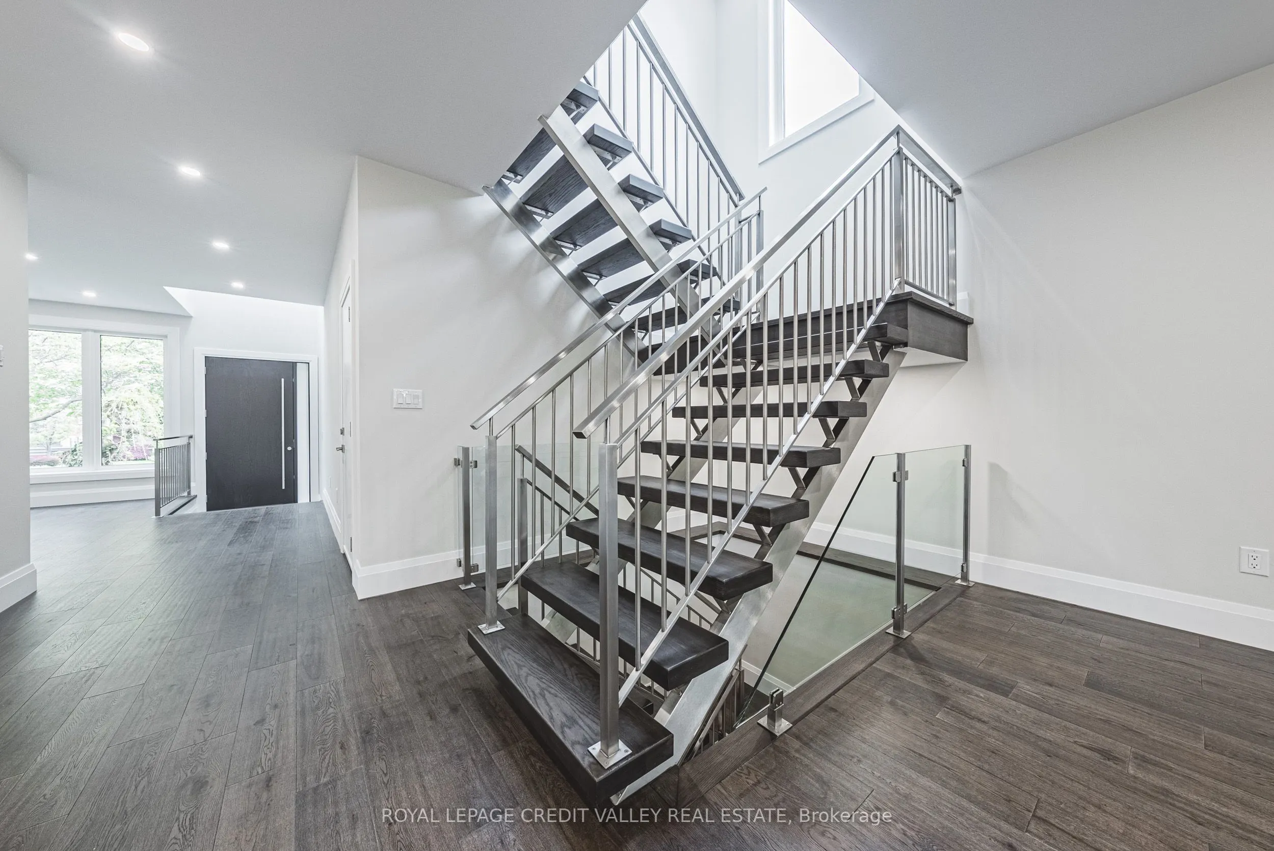 18 Bellman Avenue