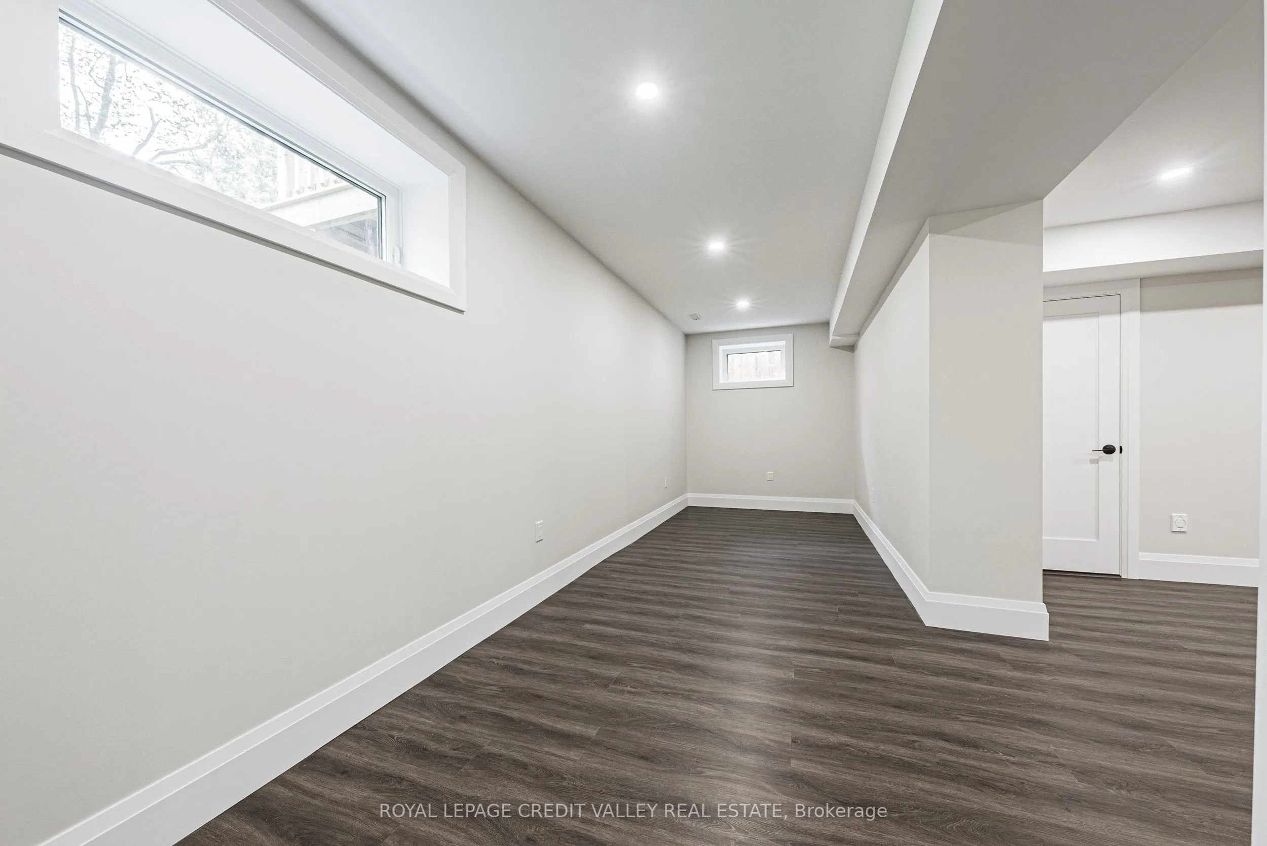 18 Bellman Avenue