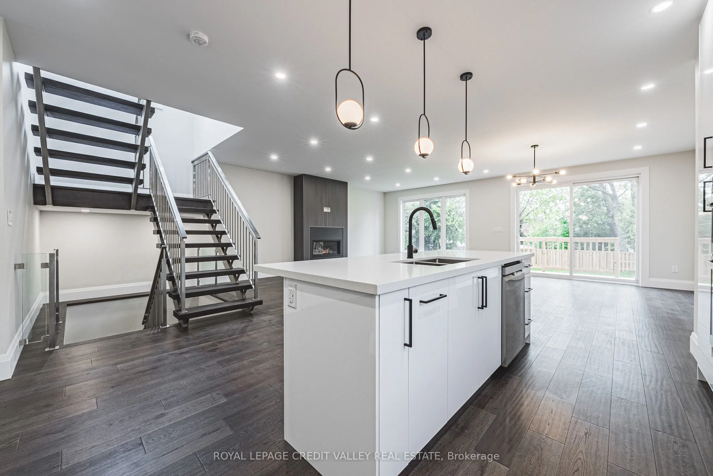 18 Bellman Avenue