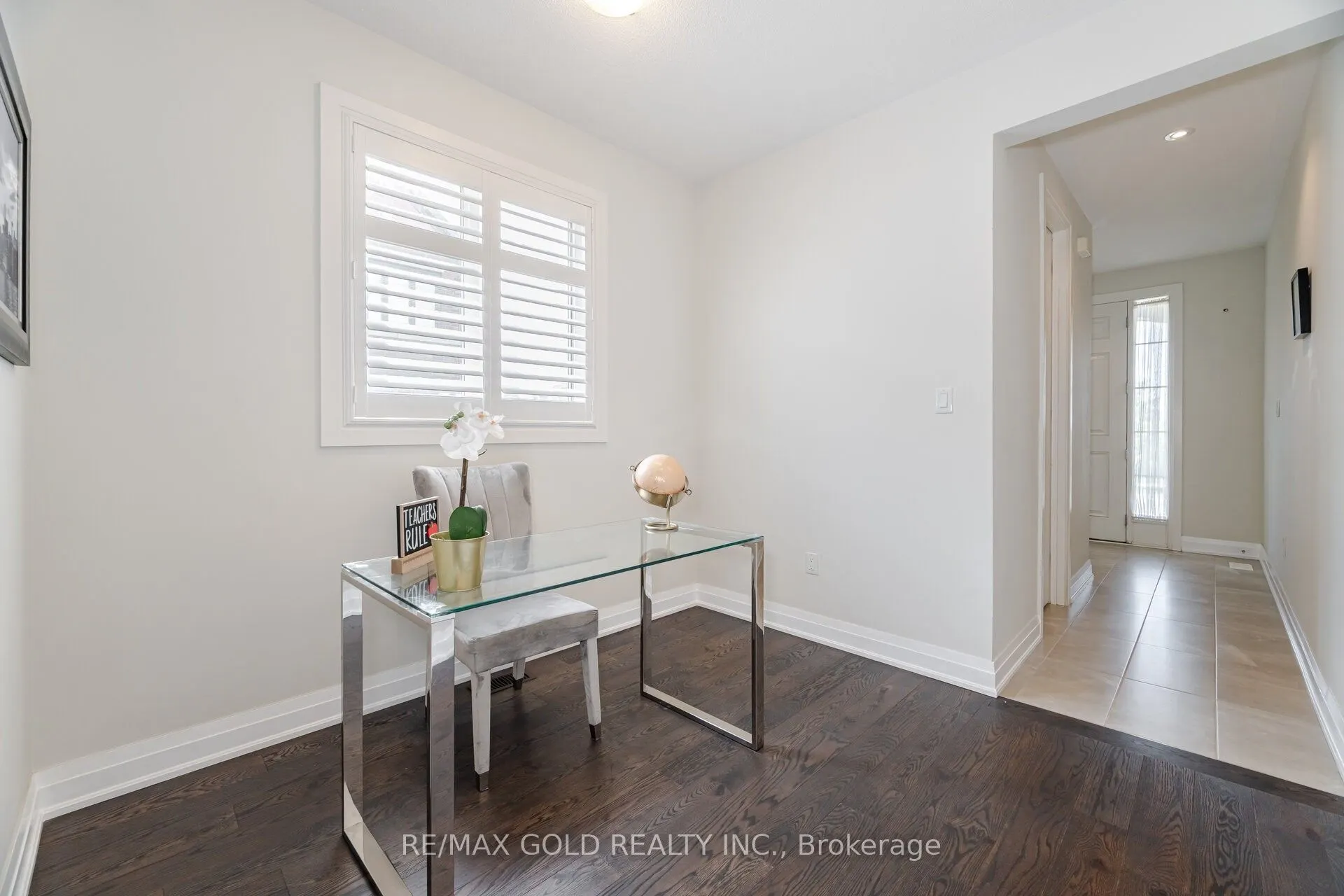 209 Castle Oaks Crossing