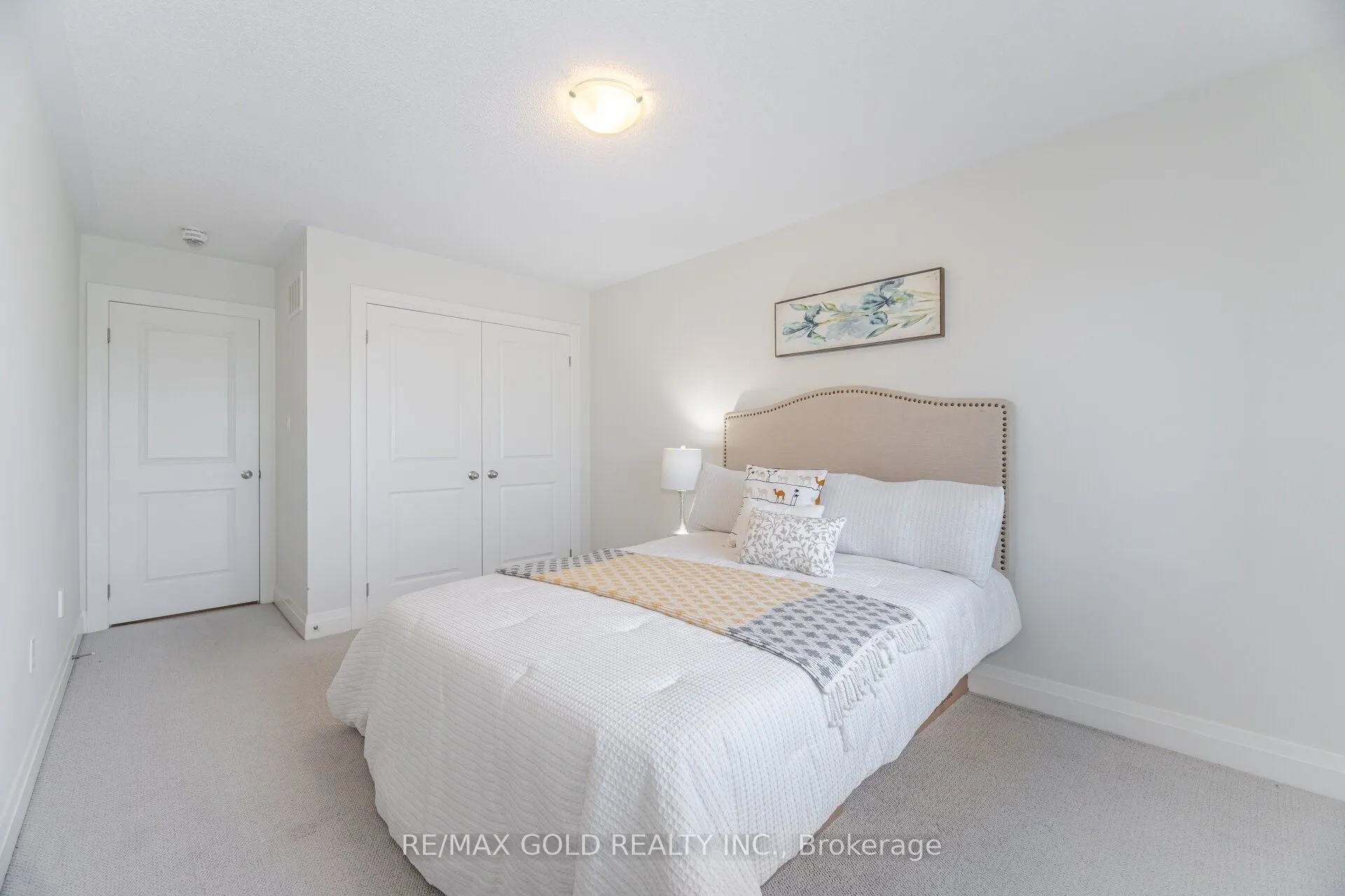 209 Castle Oaks Crossing