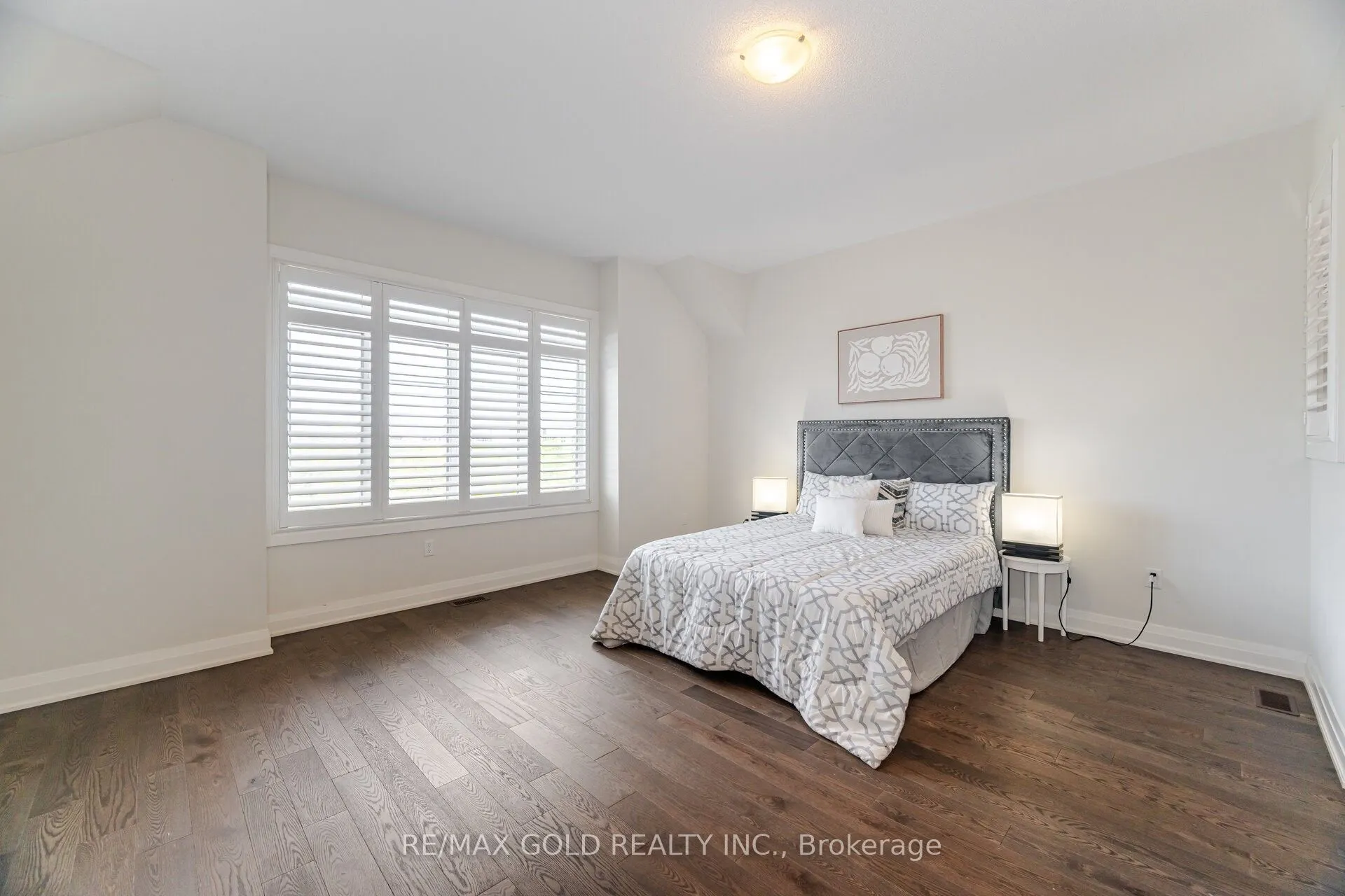 209 Castle Oaks Crossing