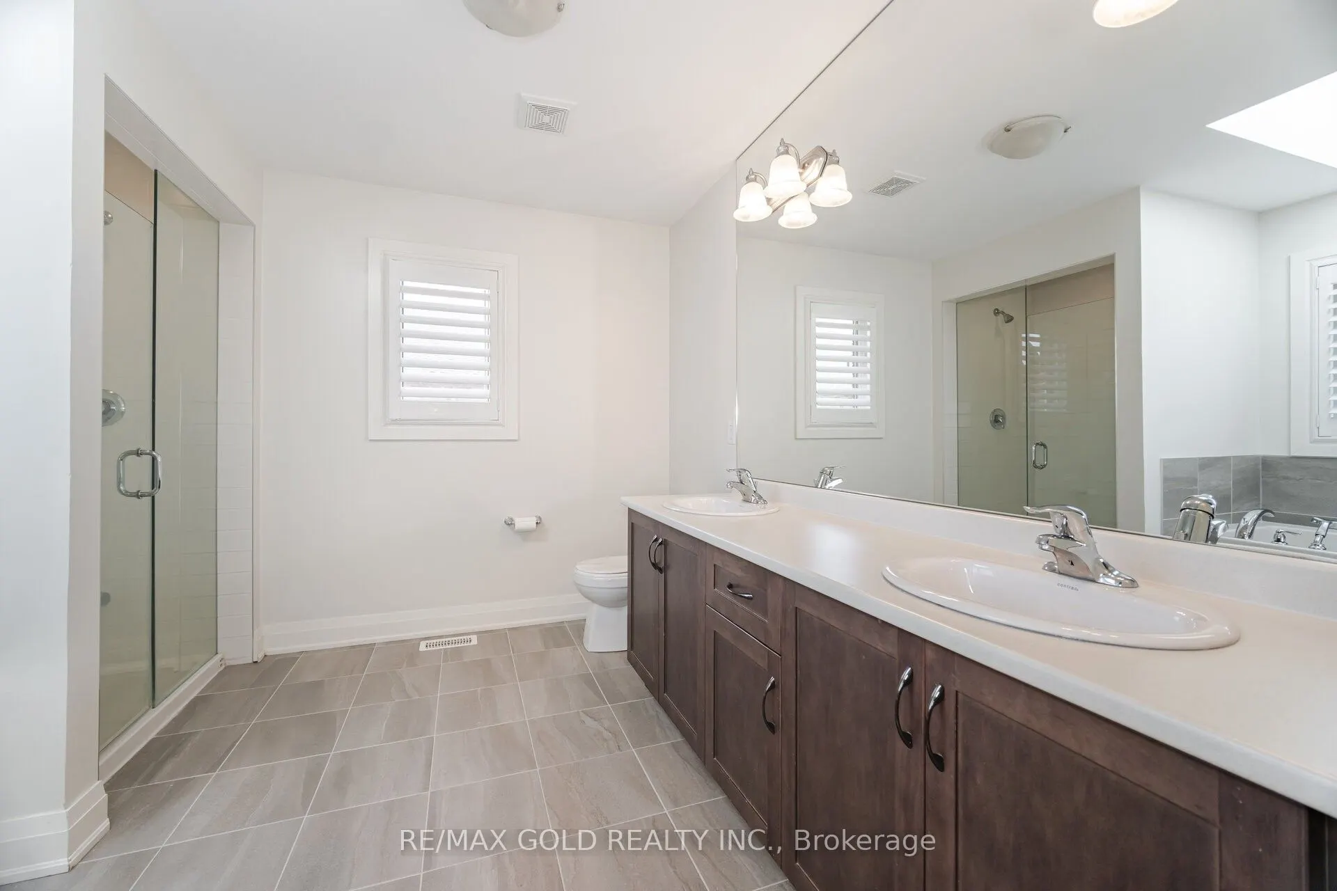 209 Castle Oaks Crossing