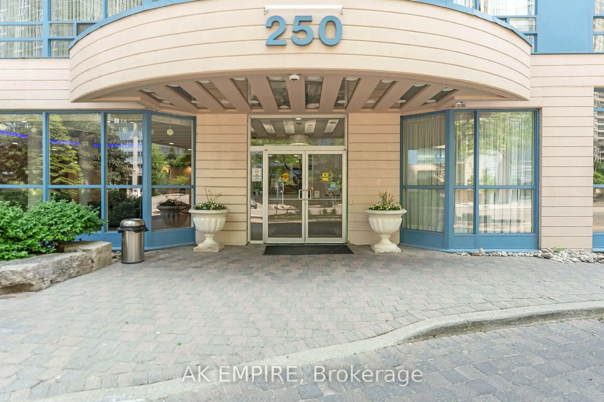 250 Webb Drive, #612
