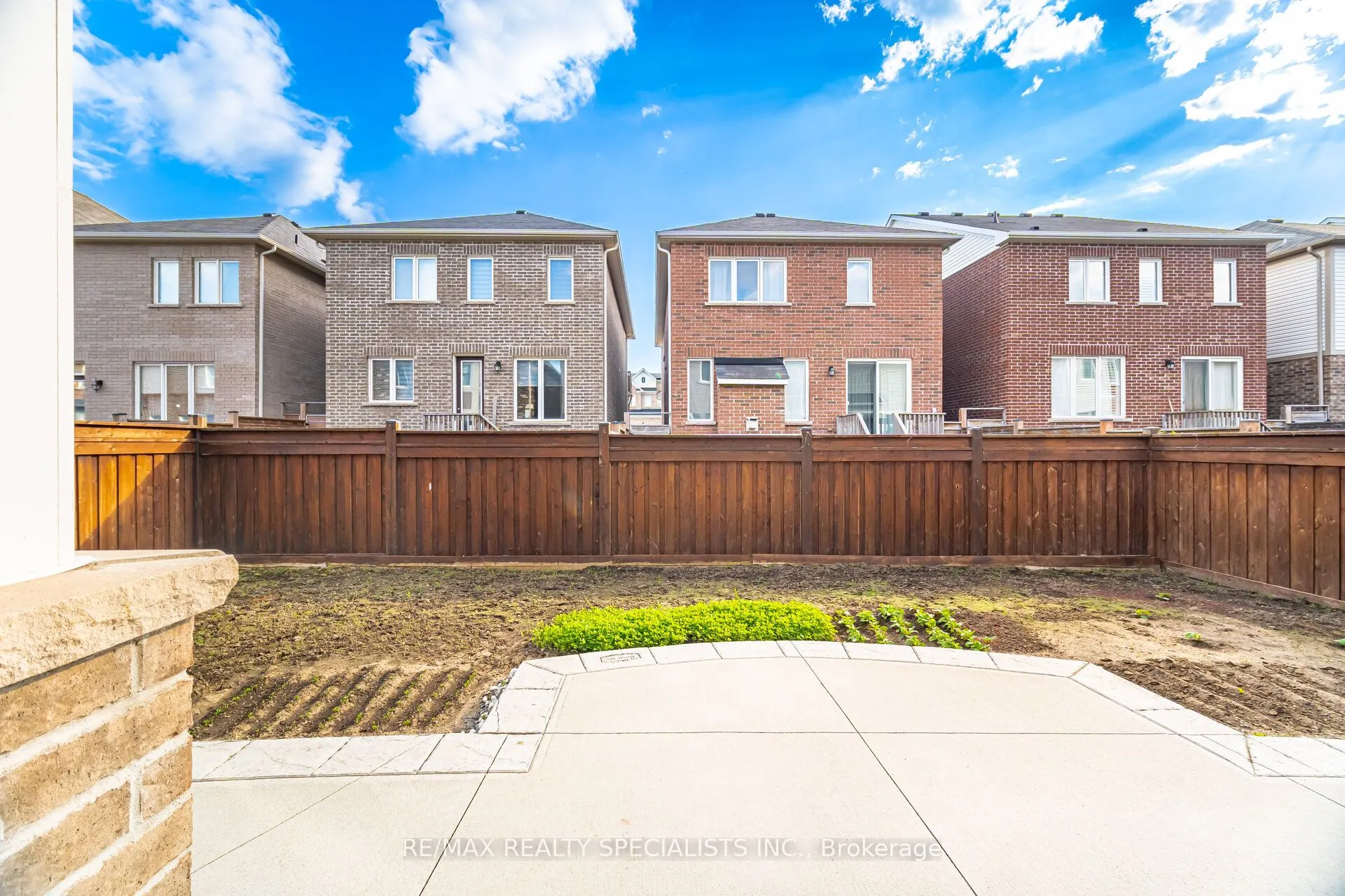 1190 Mceachern Court