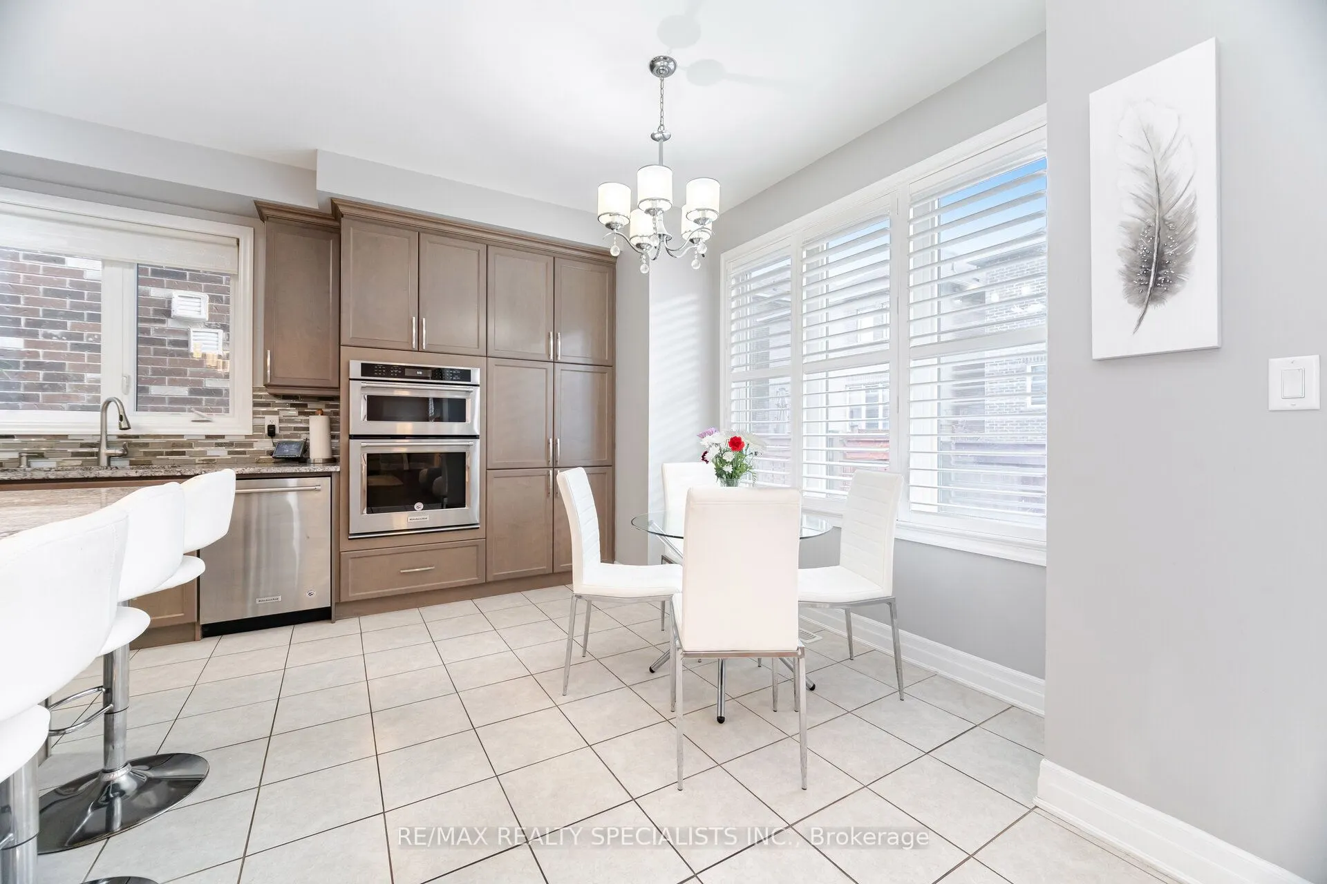 1190 Mceachern Court