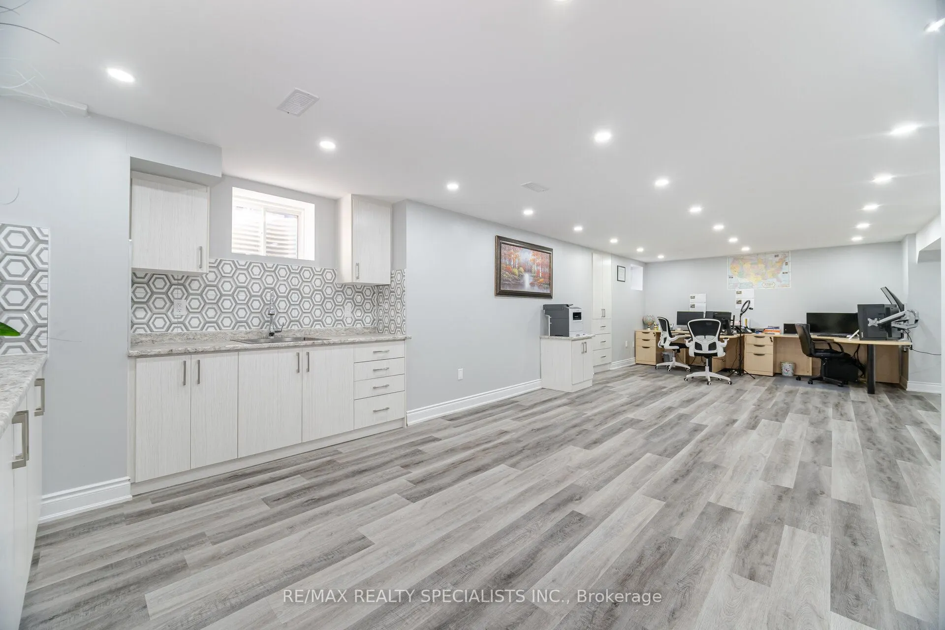 1190 Mceachern Court