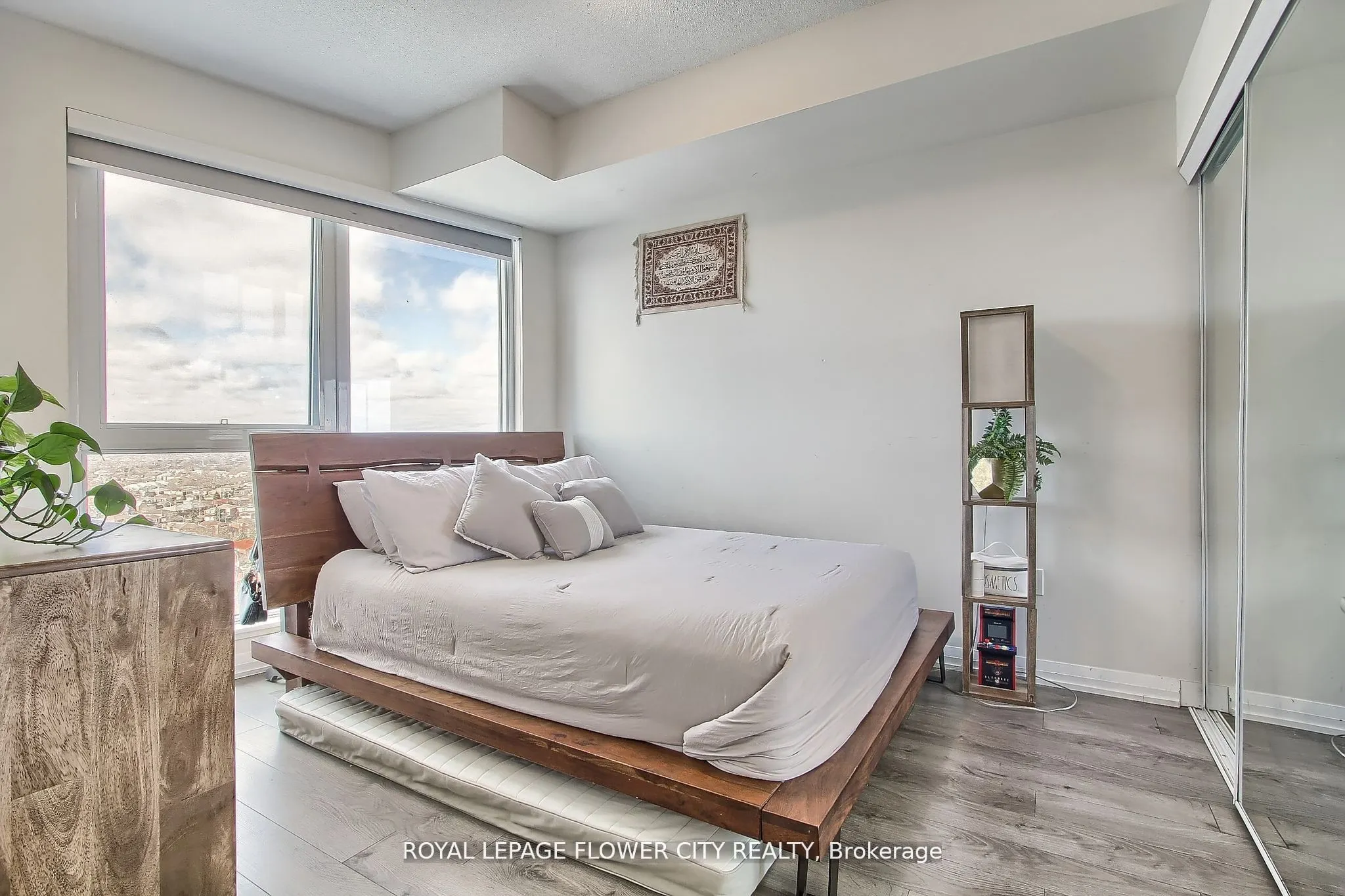 65 Watergarden Crescent, #1307