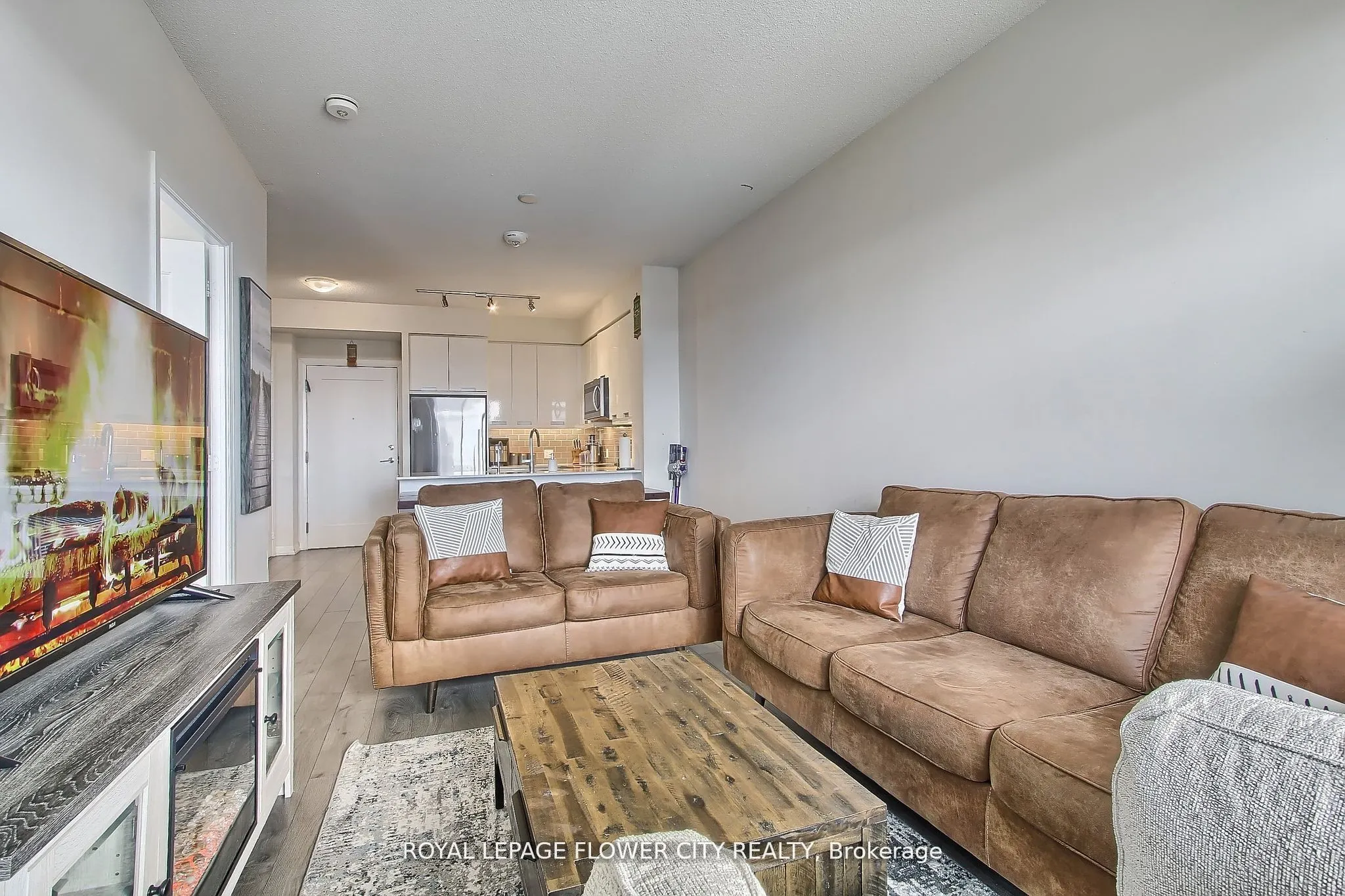 65 Watergarden Crescent, #1307