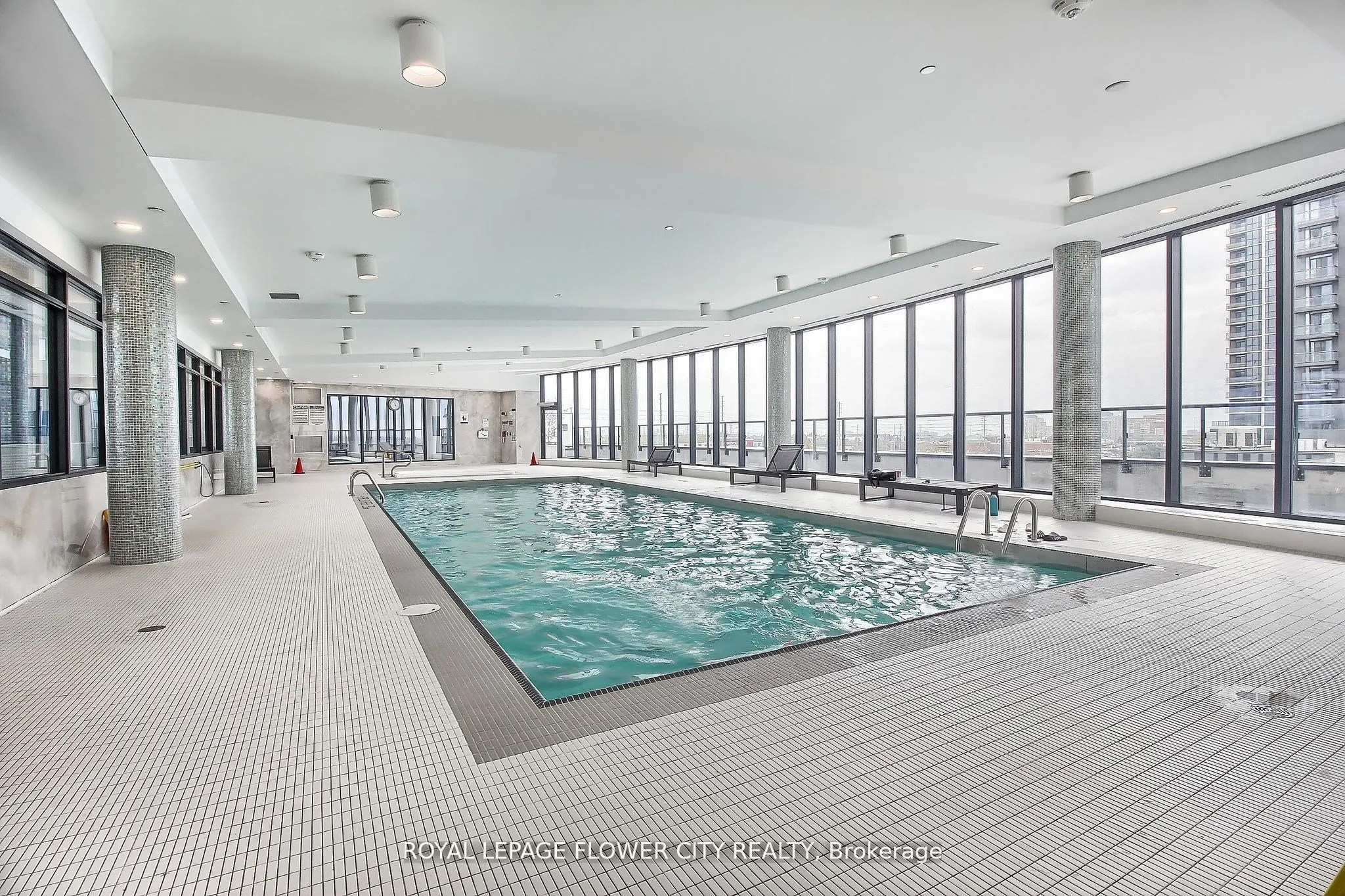 65 Watergarden Crescent, #1307
