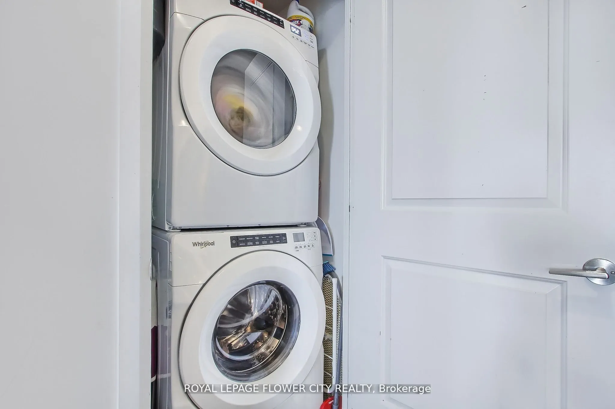 65 Watergarden Crescent, #1307