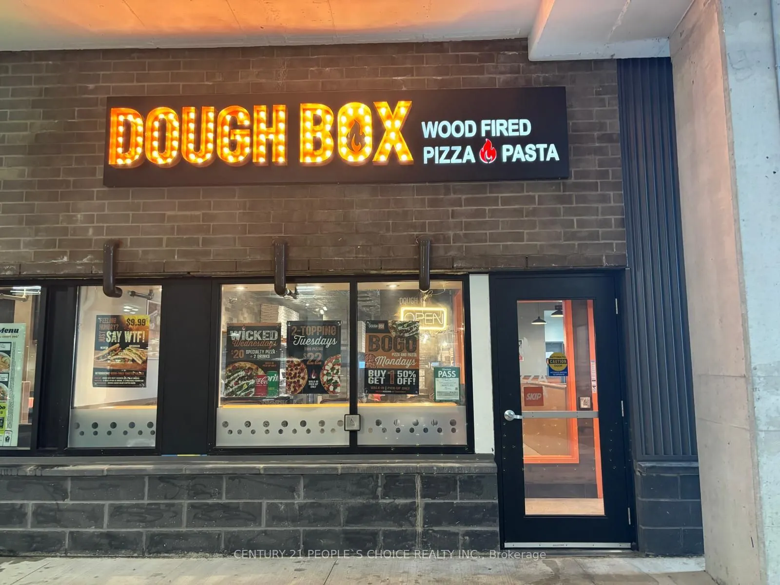 21 Rexdale Boulevard, #4001