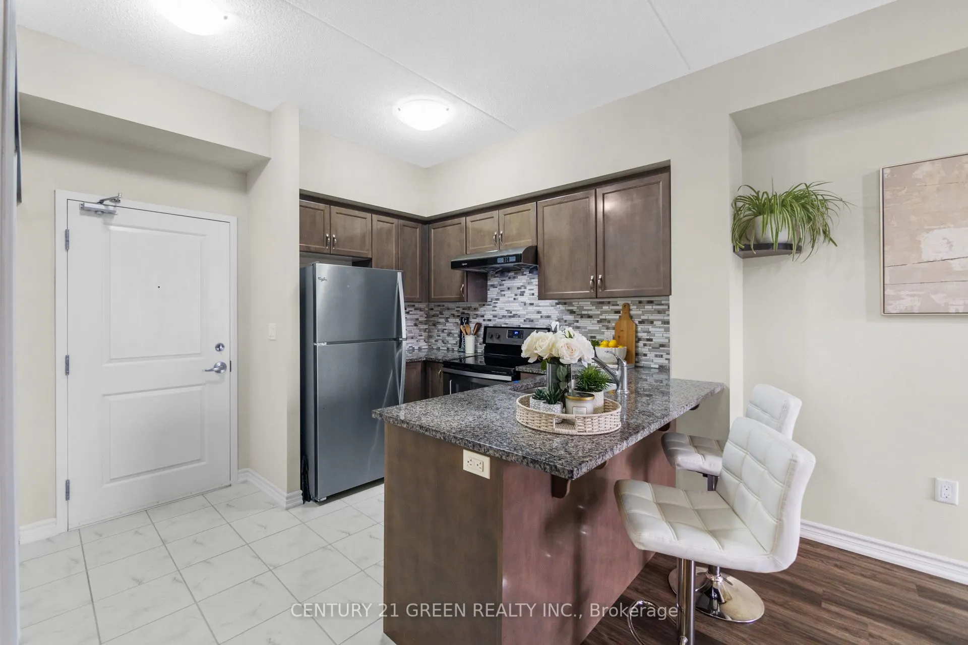 630 Sauve Street, #308