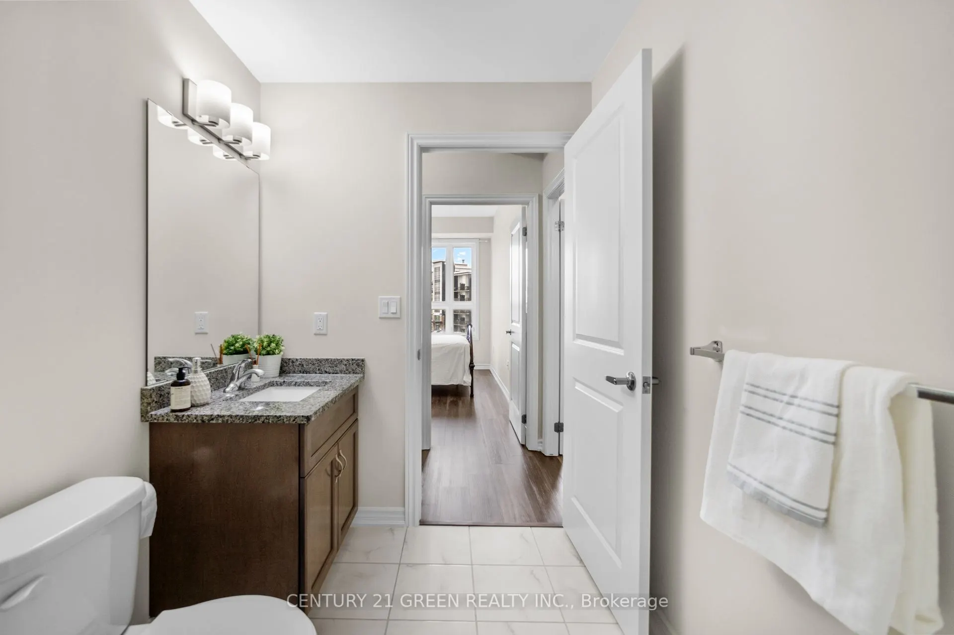 630 Sauve Street, #308