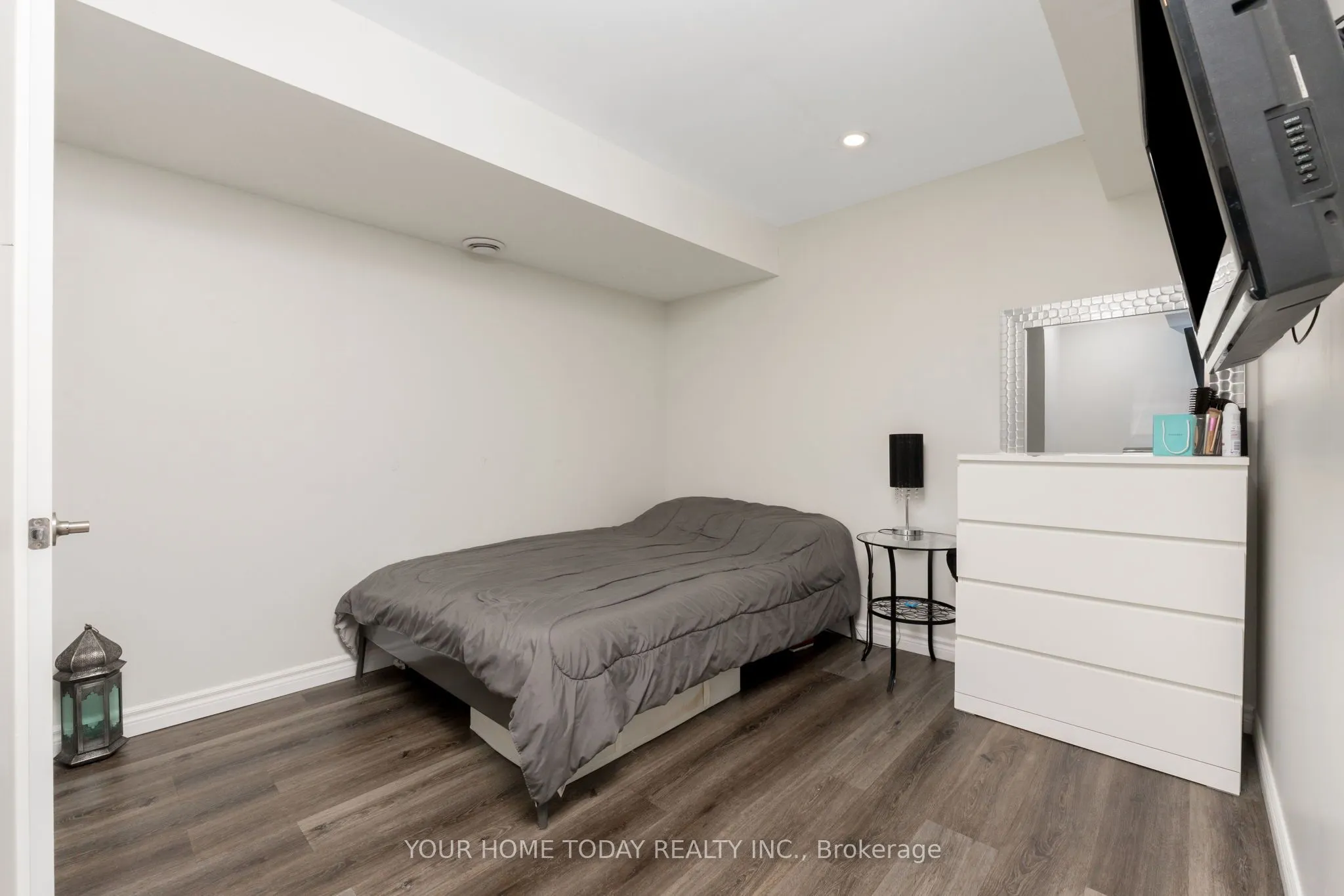 2 Morgan Drive