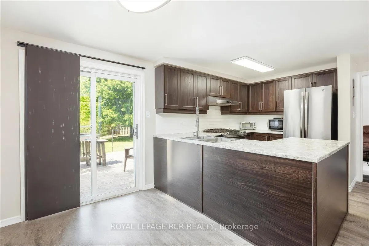 229 Elmwood Crescent
