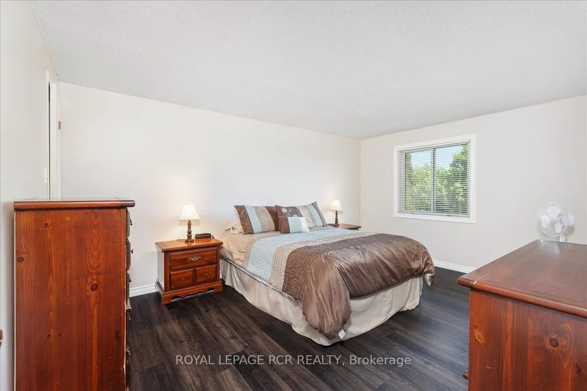 229 Elmwood Crescent