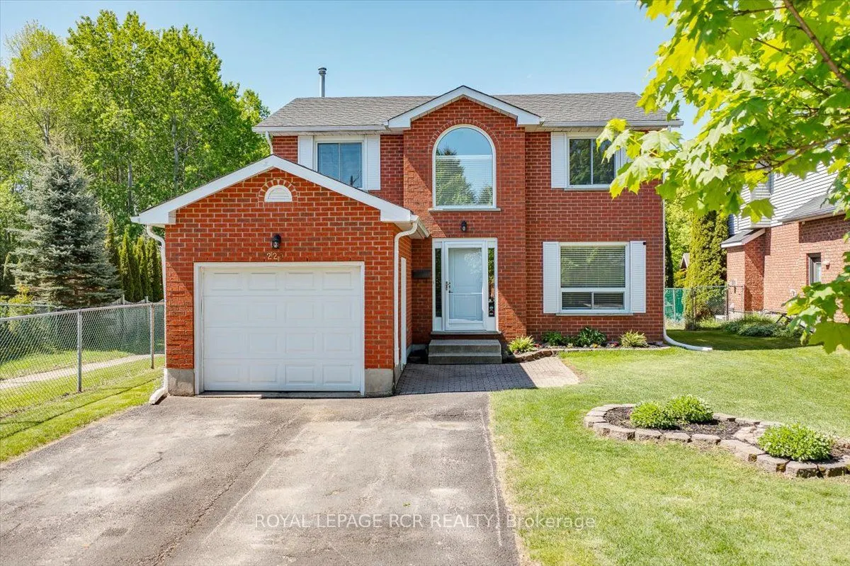 229 Elmwood Crescent