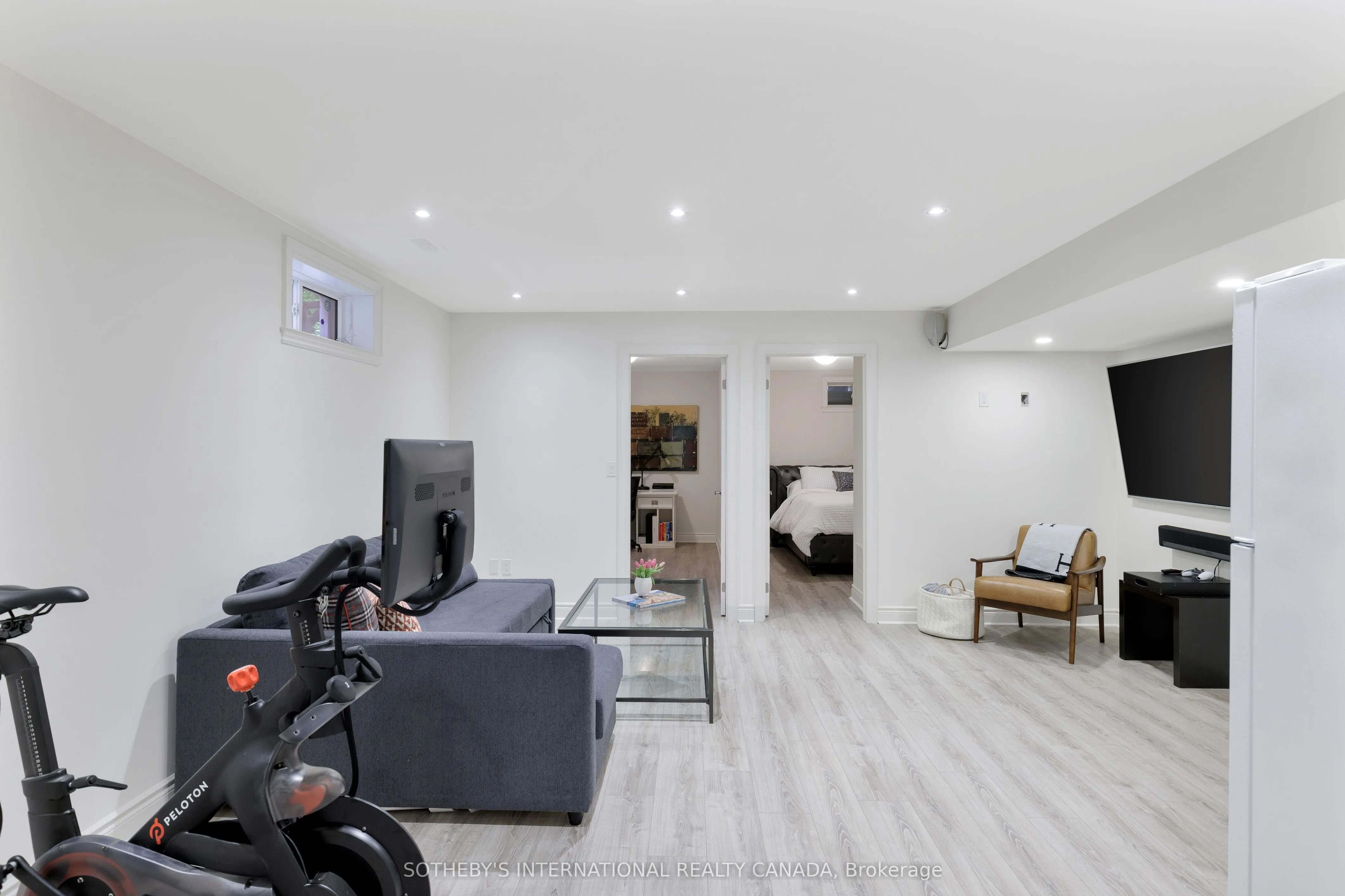 50B Laburnham Avenue