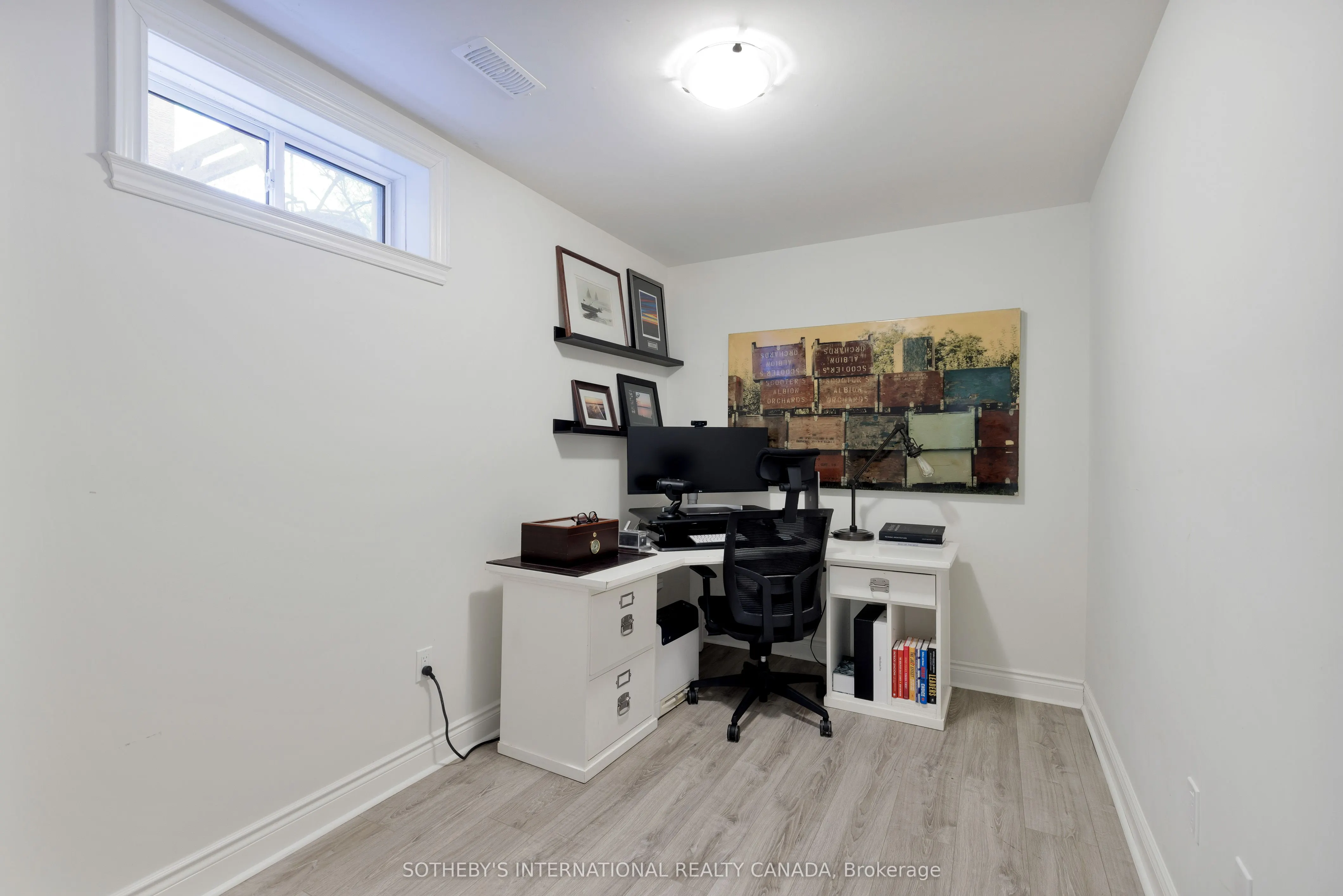 50B Laburnham Avenue