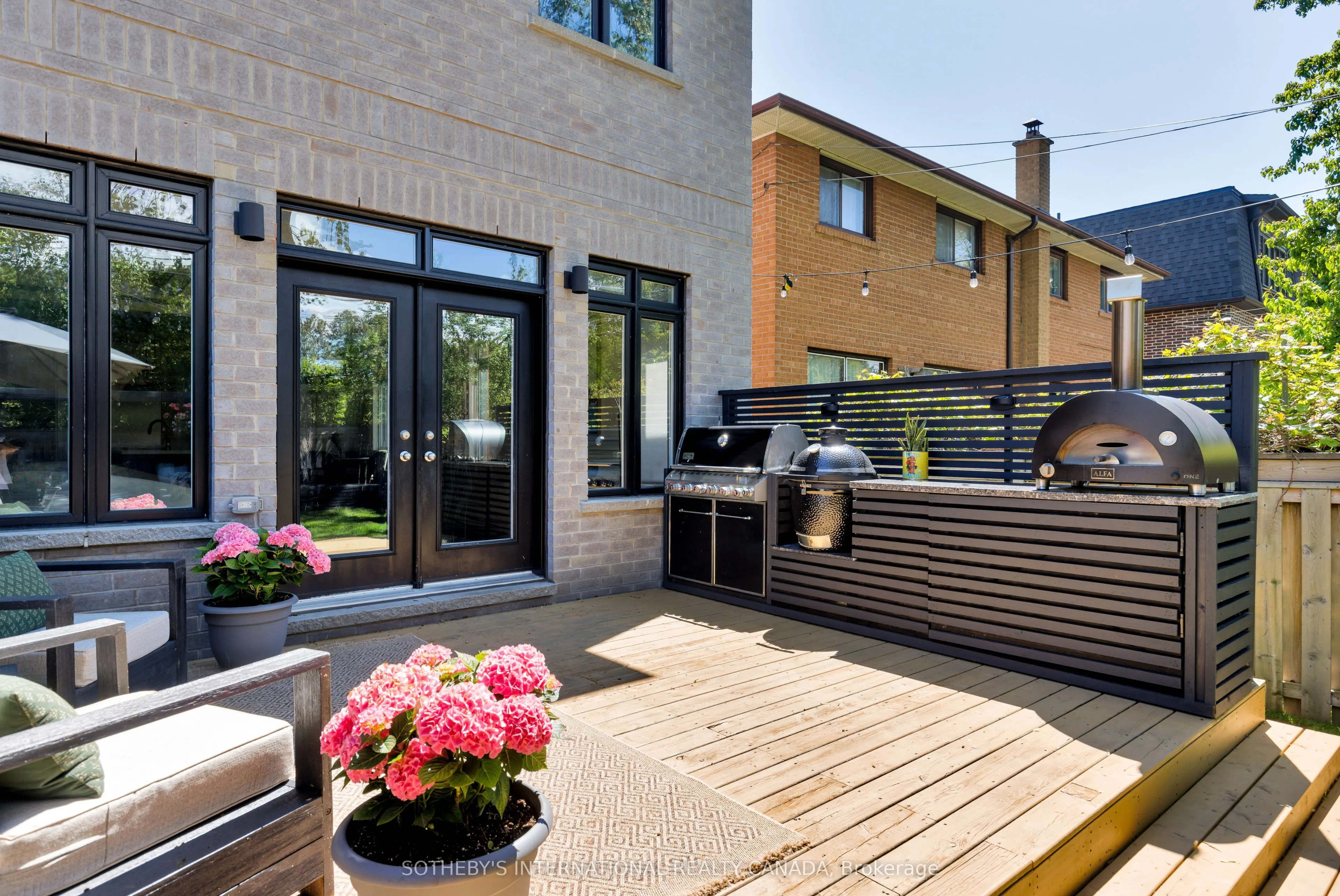 50B Laburnham Avenue