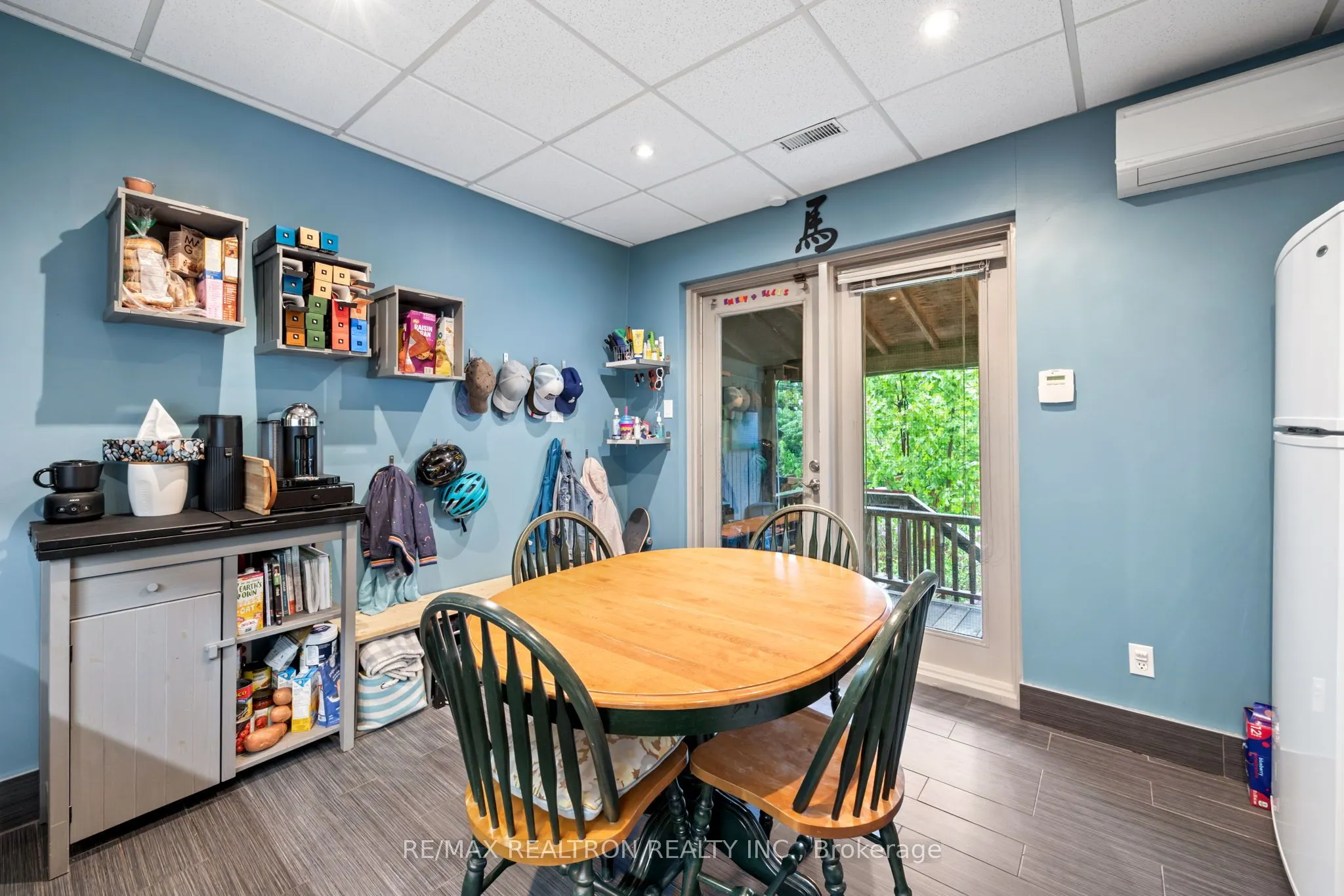 1611 Bloor Street W