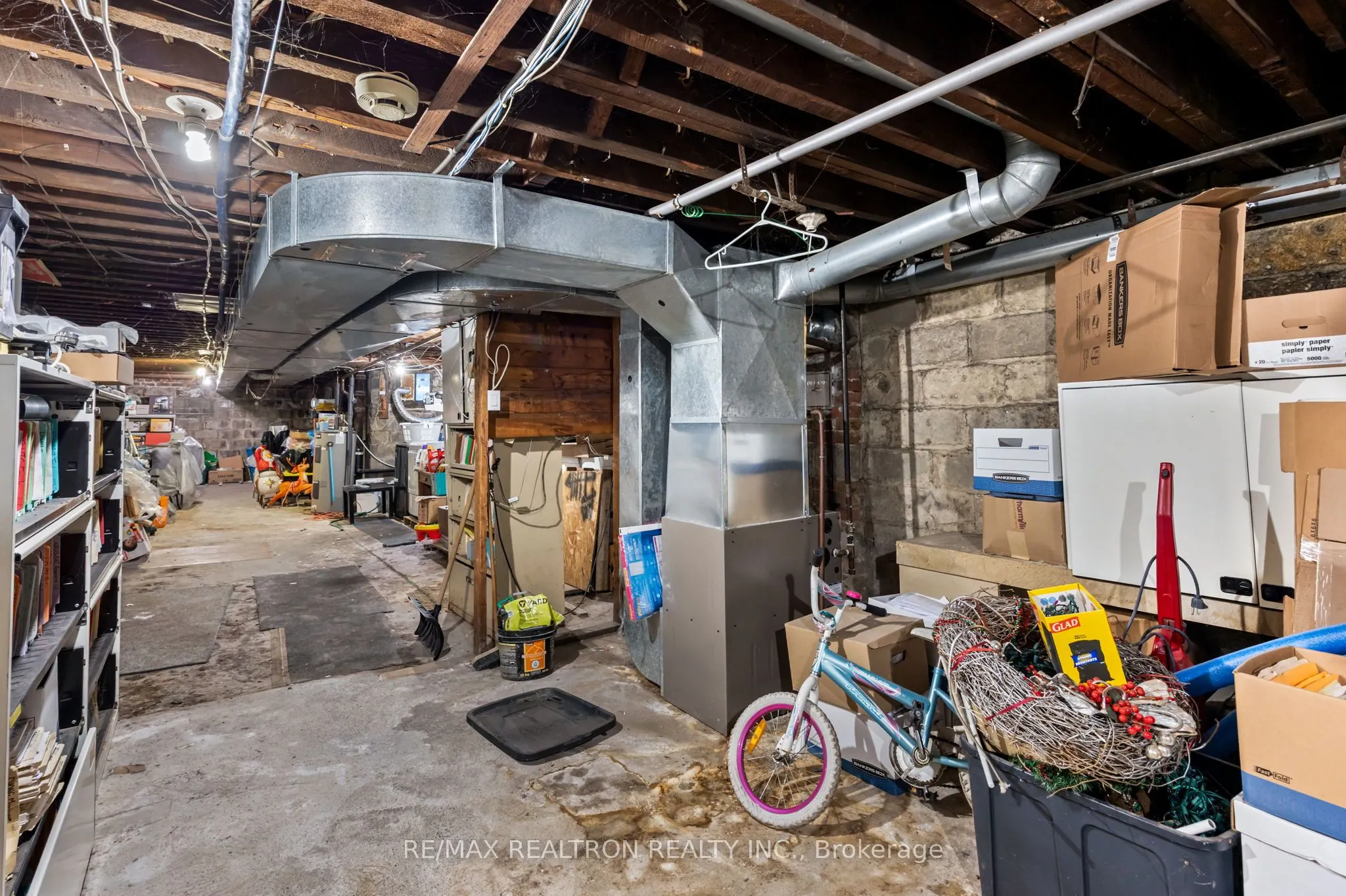 1611 Bloor Street W