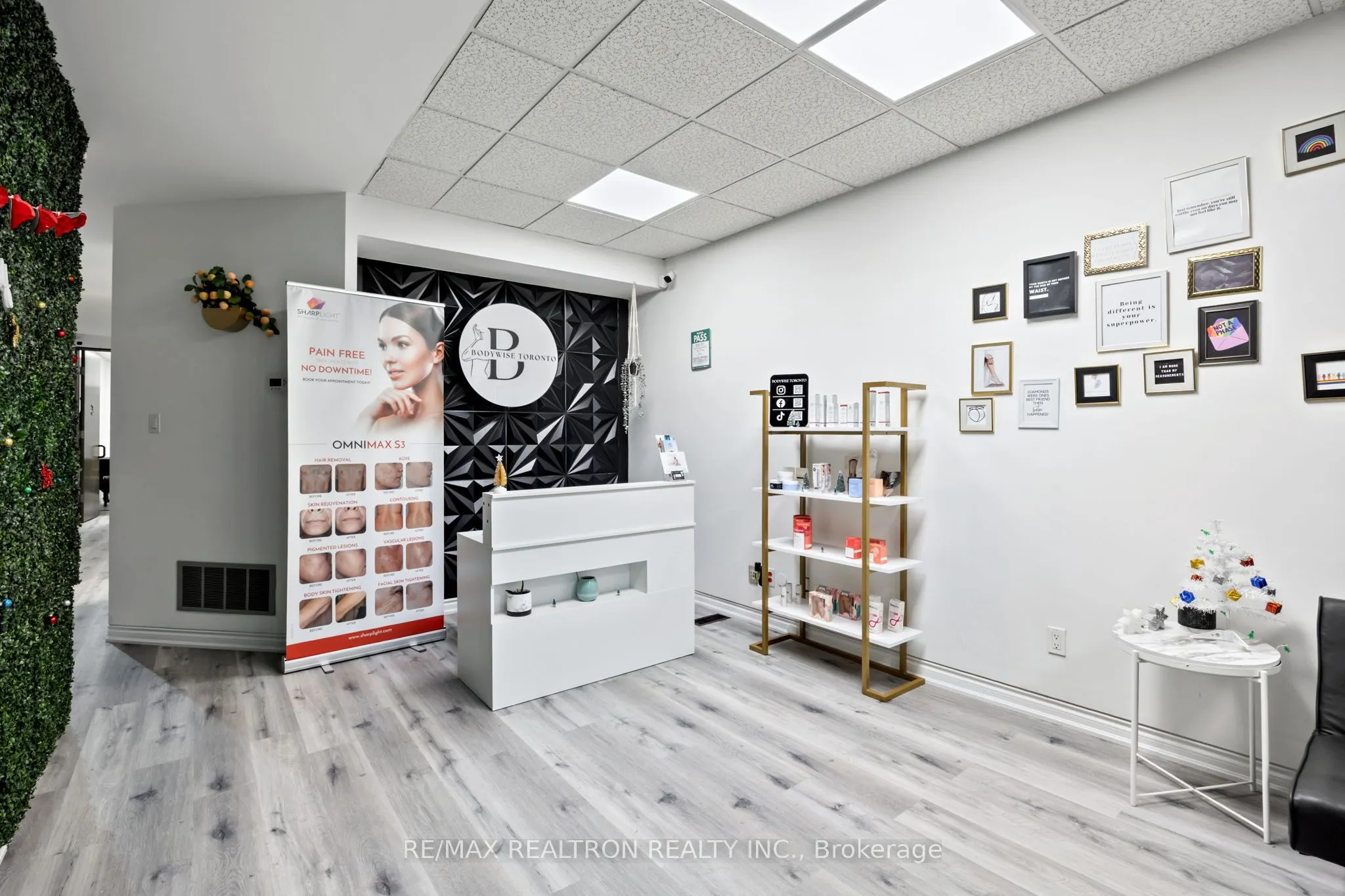1611 Bloor Street W