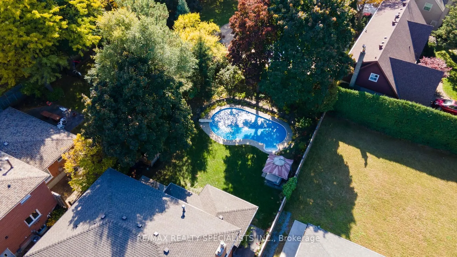 1404 Tecumseh Park Drive