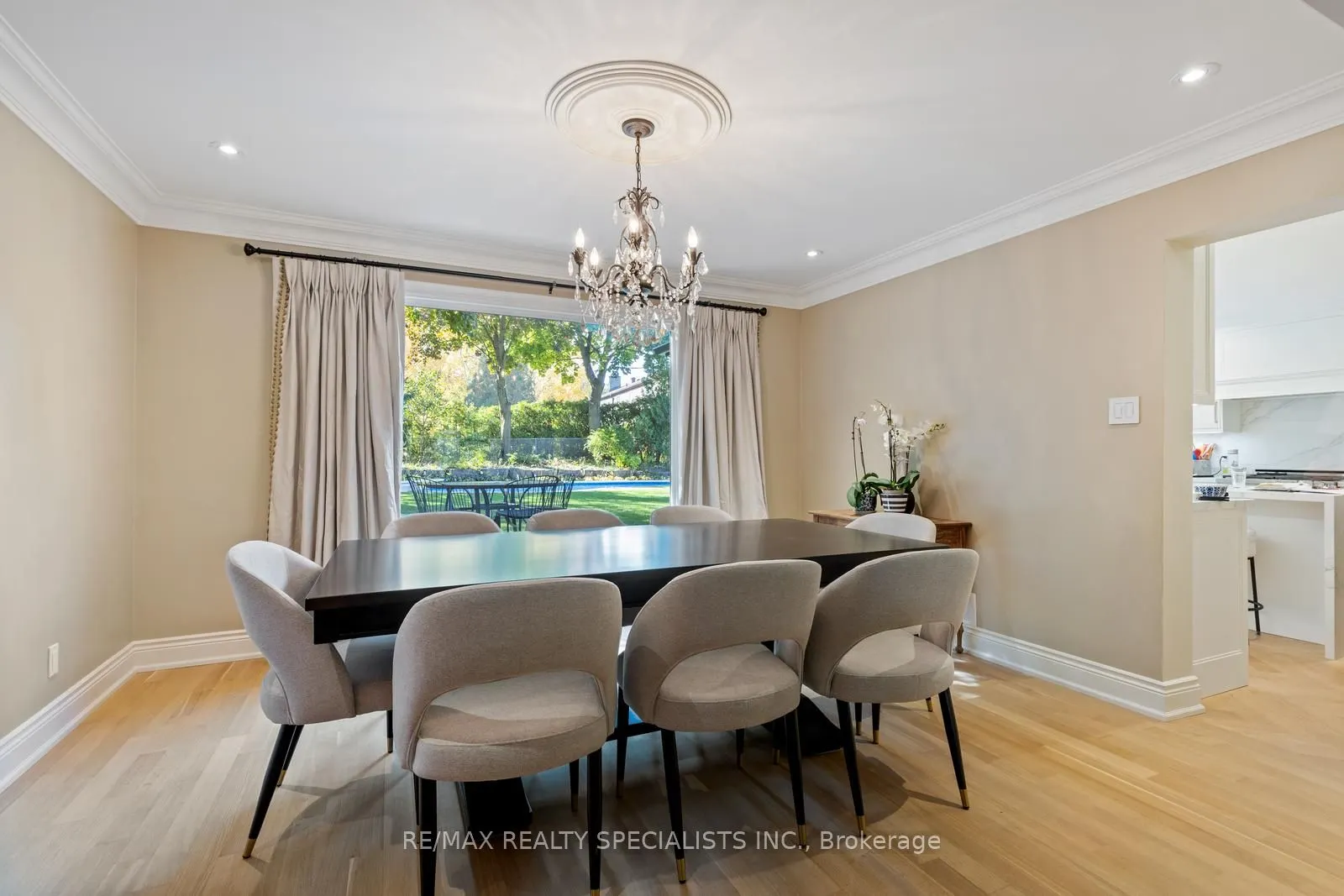 1404 Tecumseh Park Drive