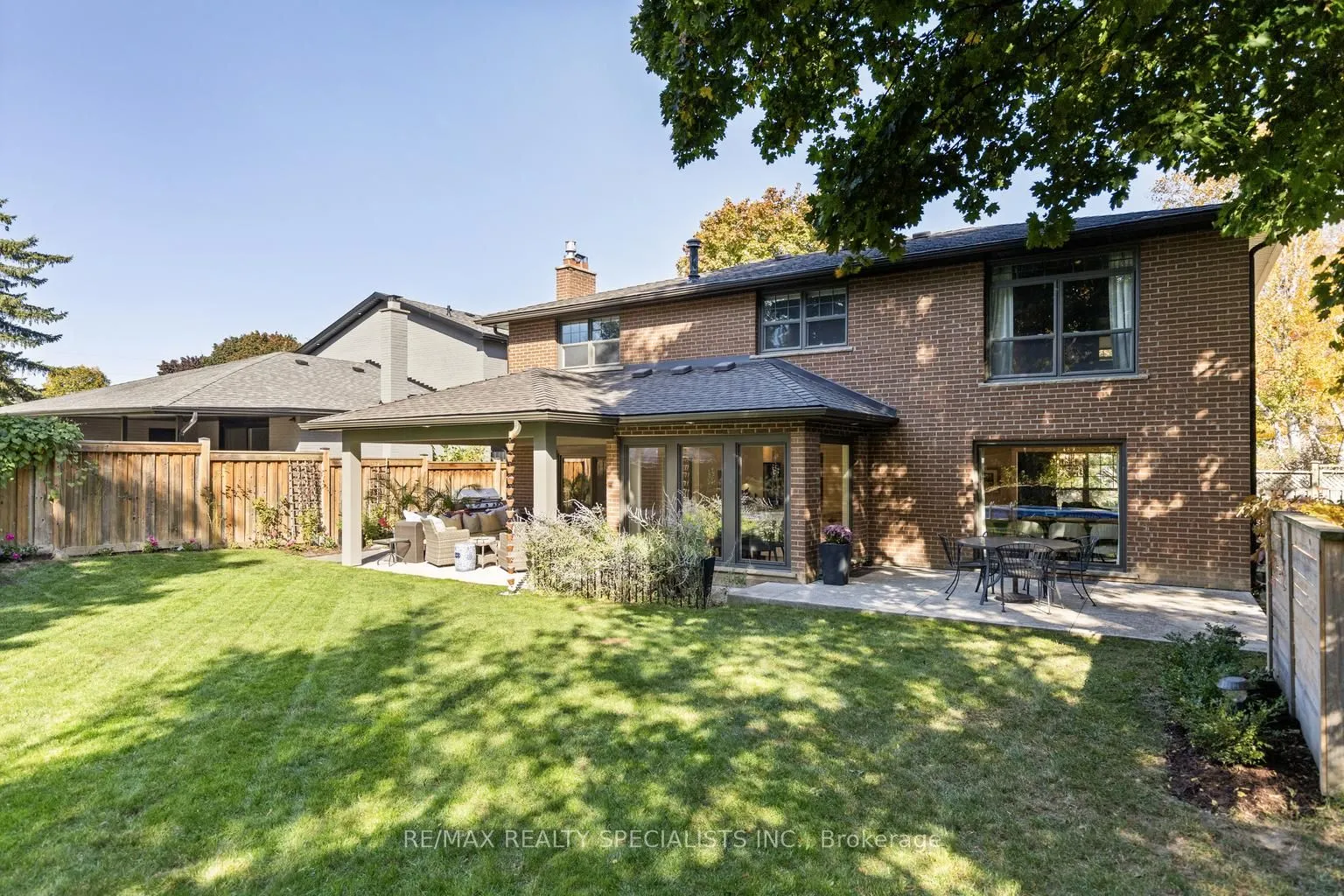 1404 Tecumseh Park Drive