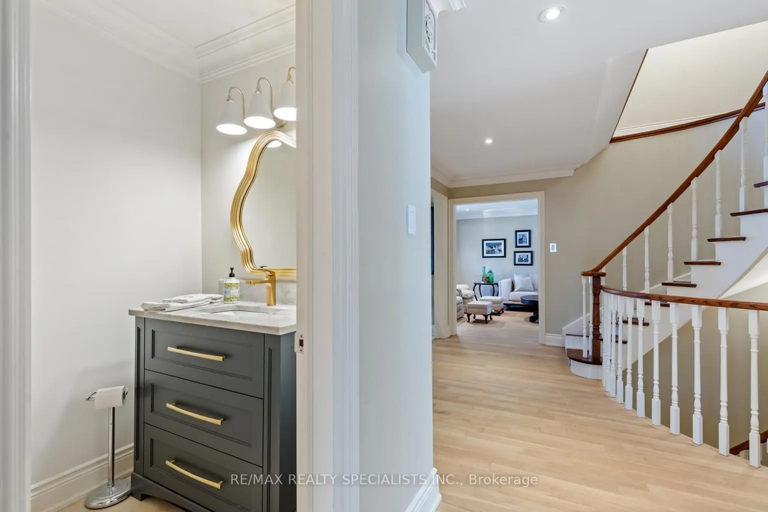 1404 Tecumseh Park Drive