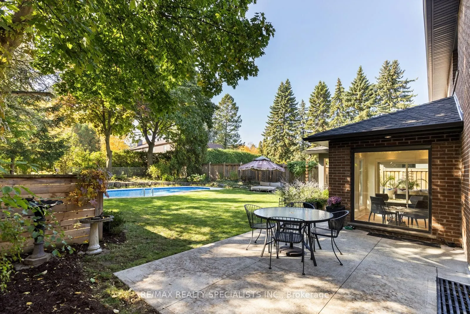 1404 Tecumseh Park Drive