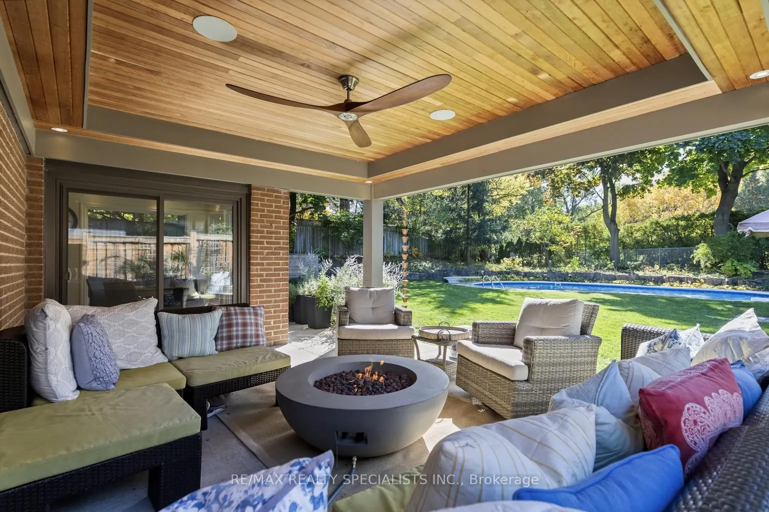 1404 Tecumseh Park Drive