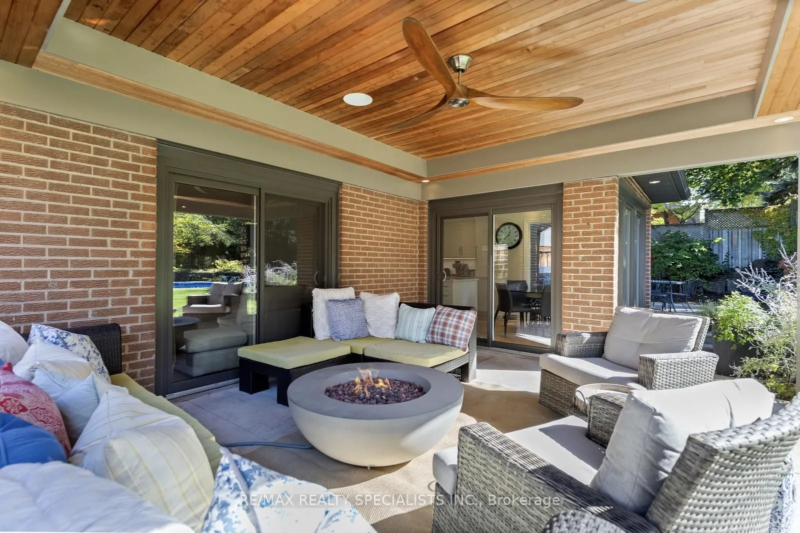 1404 Tecumseh Park Drive