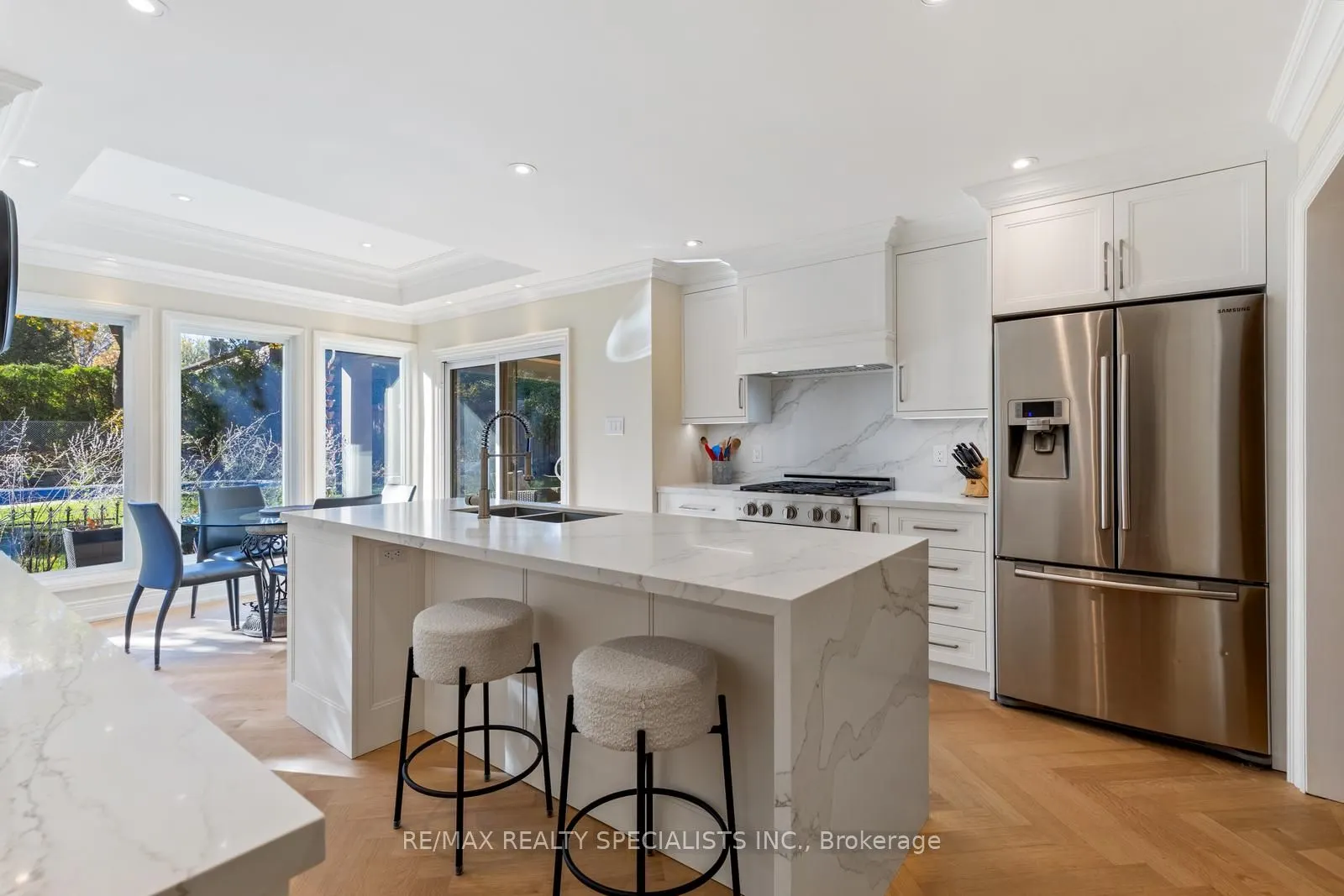 1404 Tecumseh Park Drive